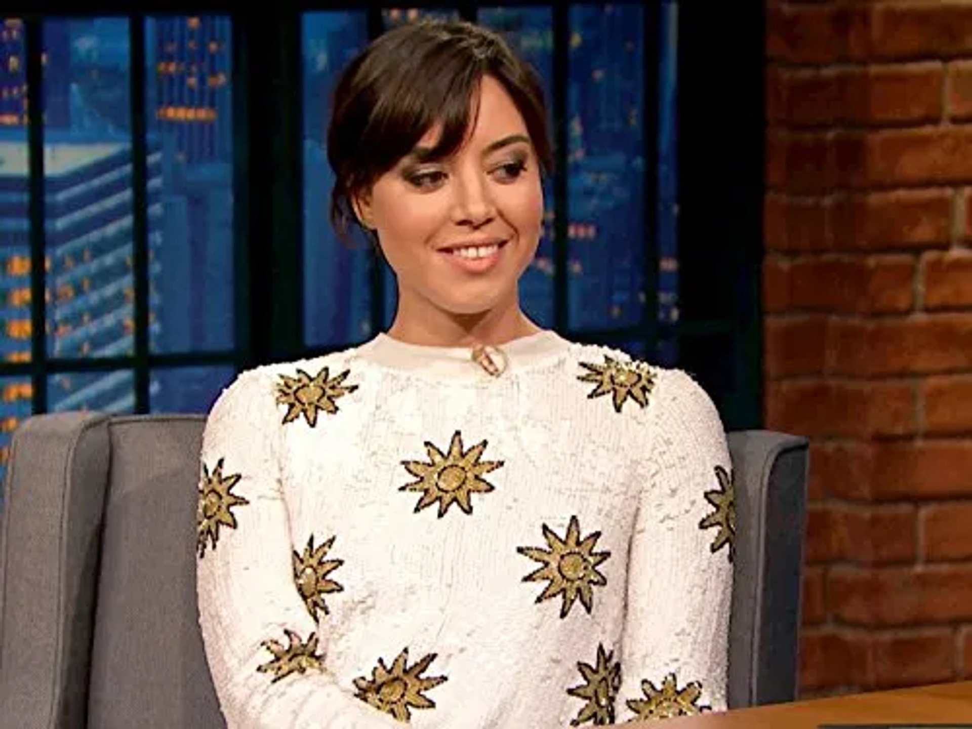 Aubrey Plaza in Late Night with Seth Meyers (2014)