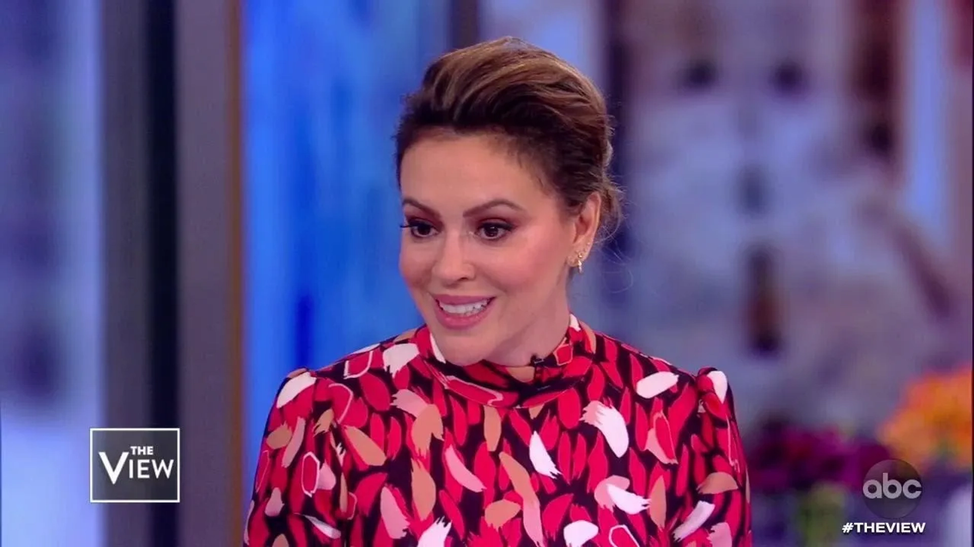 Alyssa Milano in The View (1997)