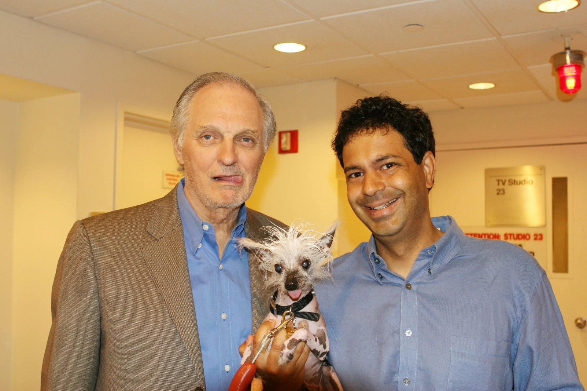 Alan Alda, Dane Andrew, and Rascal the World's Ugliest Dog in The View (1997)