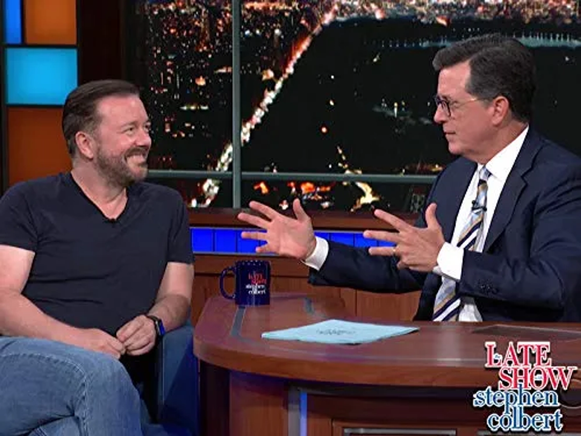 Stephen Colbert and Ricky Gervais in The Late Show with Stephen Colbert: John Leguizamo/Ricky Gervais/Candice Thompson (2019)