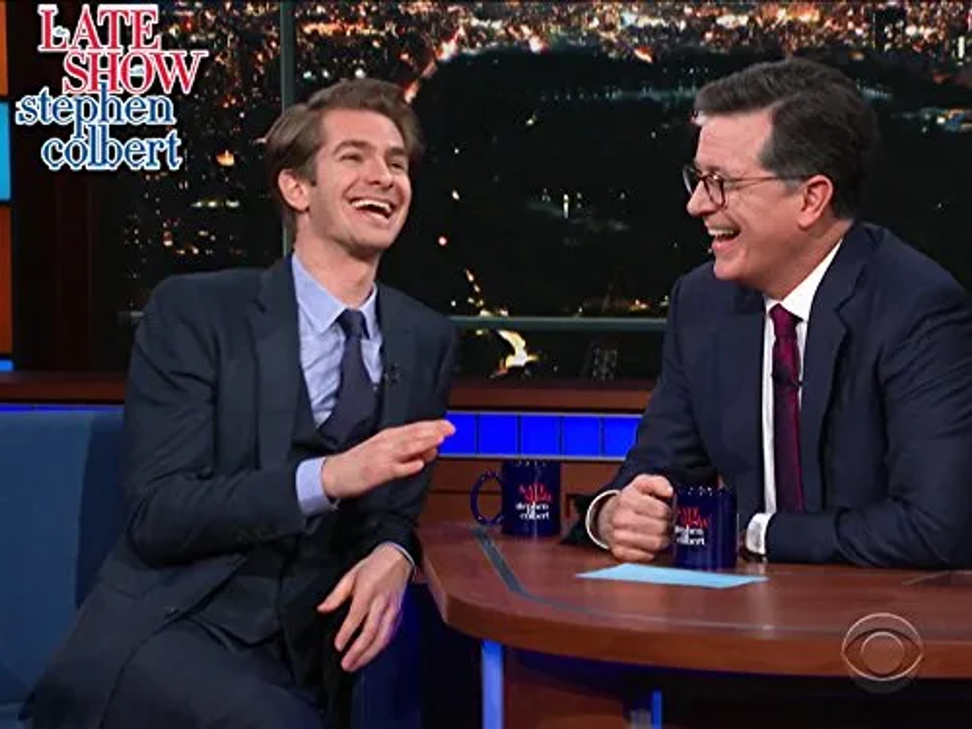 Stephen Colbert and Andrew Garfield in The Late Show with Stephen Colbert (2015)