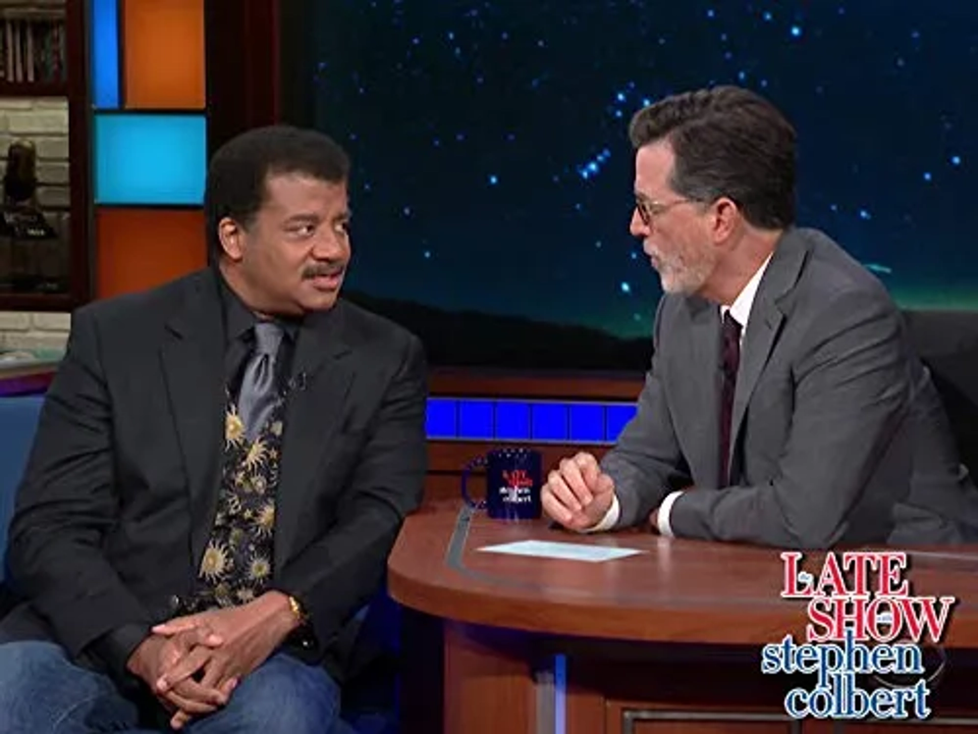 Stephen Colbert and Neil deGrasse Tyson in The Late Show with Stephen Colbert (2015)