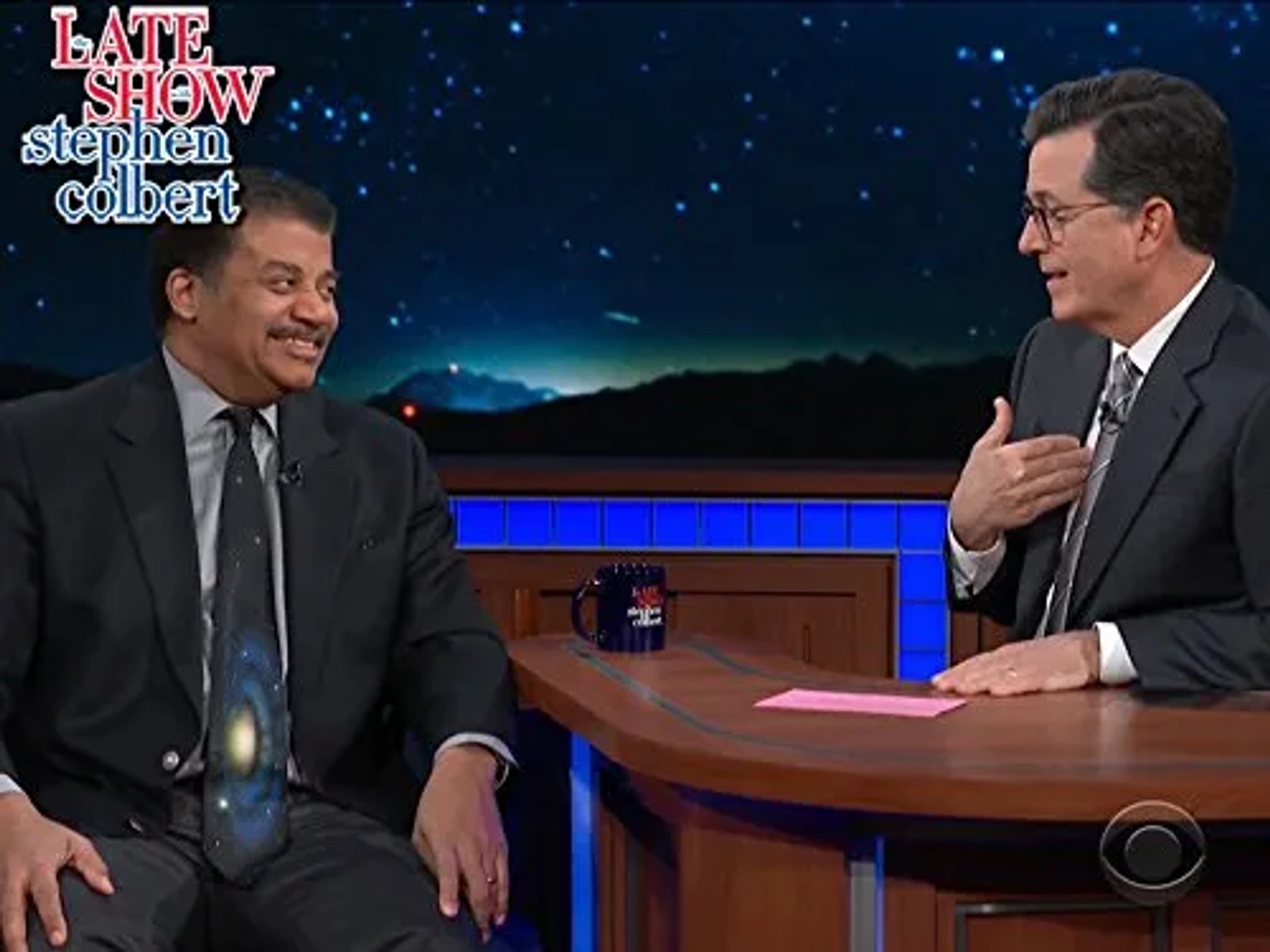 Stephen Colbert and Neil deGrasse Tyson in The Late Show with Stephen Colbert (2015)