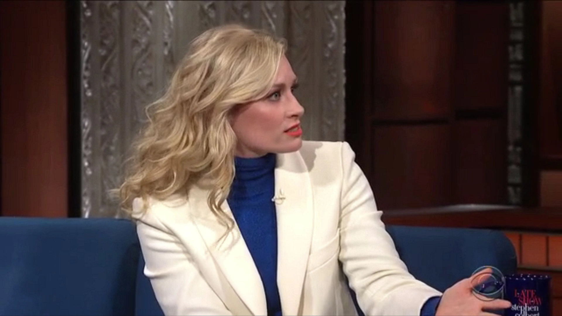 Beth Behrs in The Late Show with Stephen Colbert: Robert De Niro/Beth Behrs/Neal Katyal (2019)