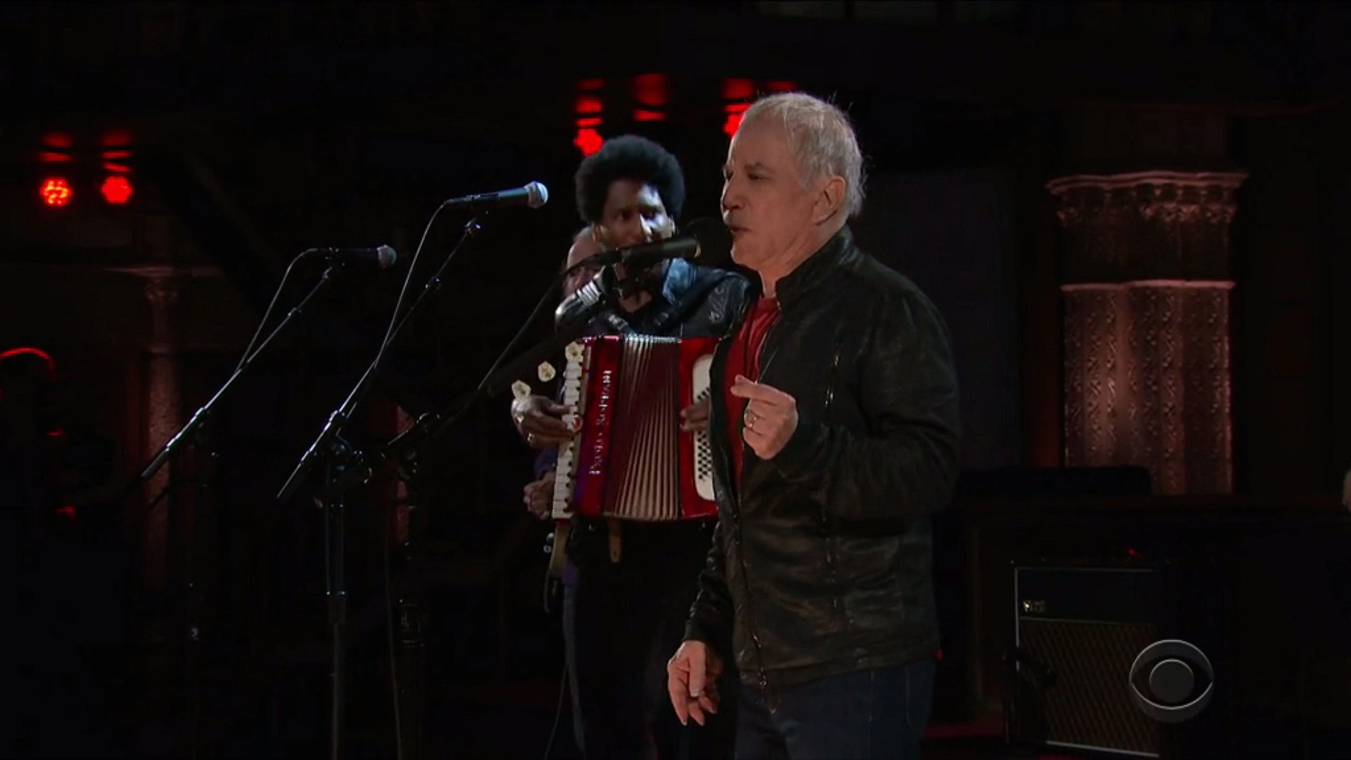 Paul Simon and Jon Batiste in The Late Show with Stephen Colbert: Molly Shannon/Gary Cole/Paul Simon/Trevor Noah (2019)