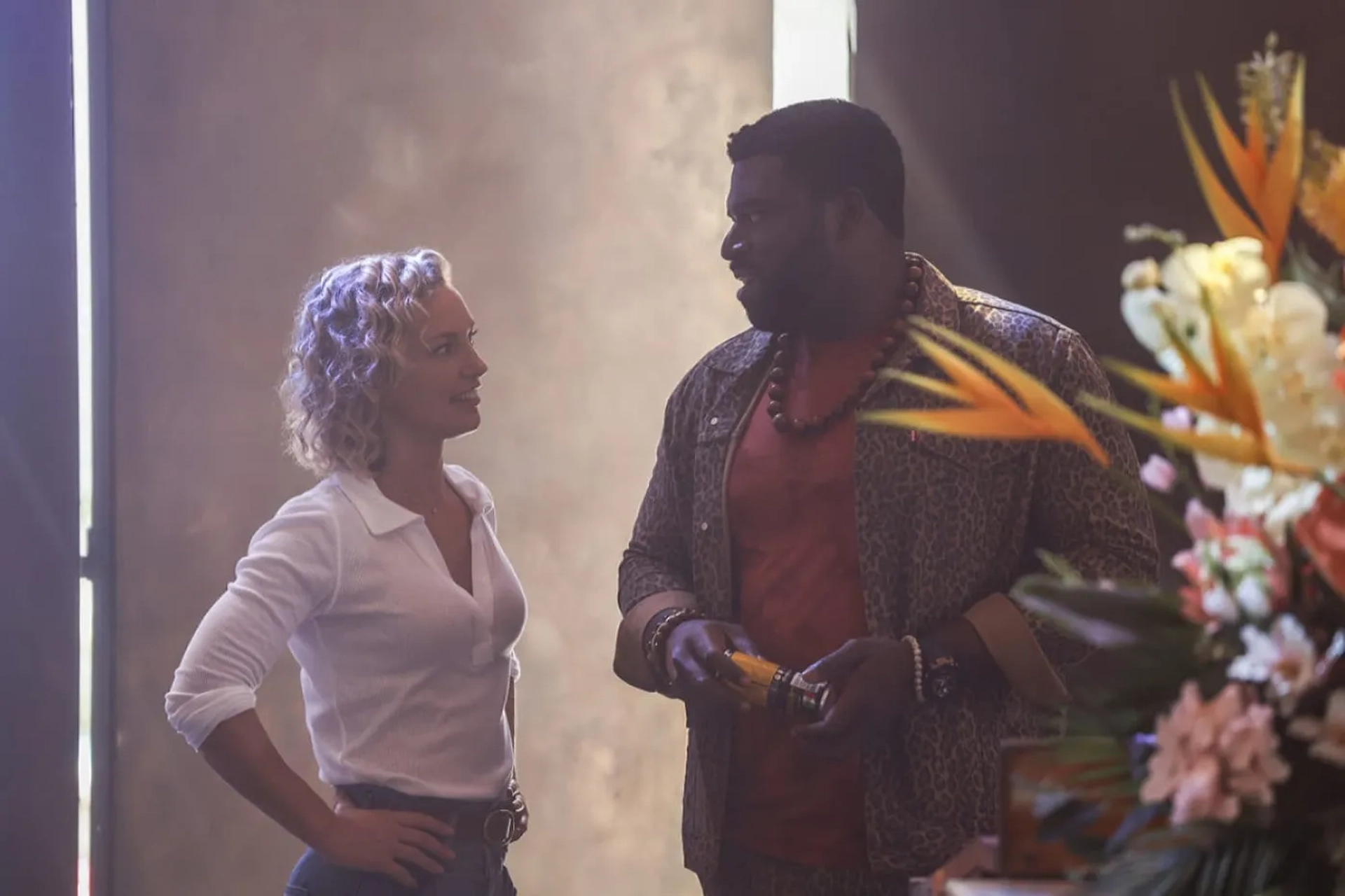 Perdita Weeks and Stephen Hill in Magnum P.I.: If I Should Die Before I Wake (2022)