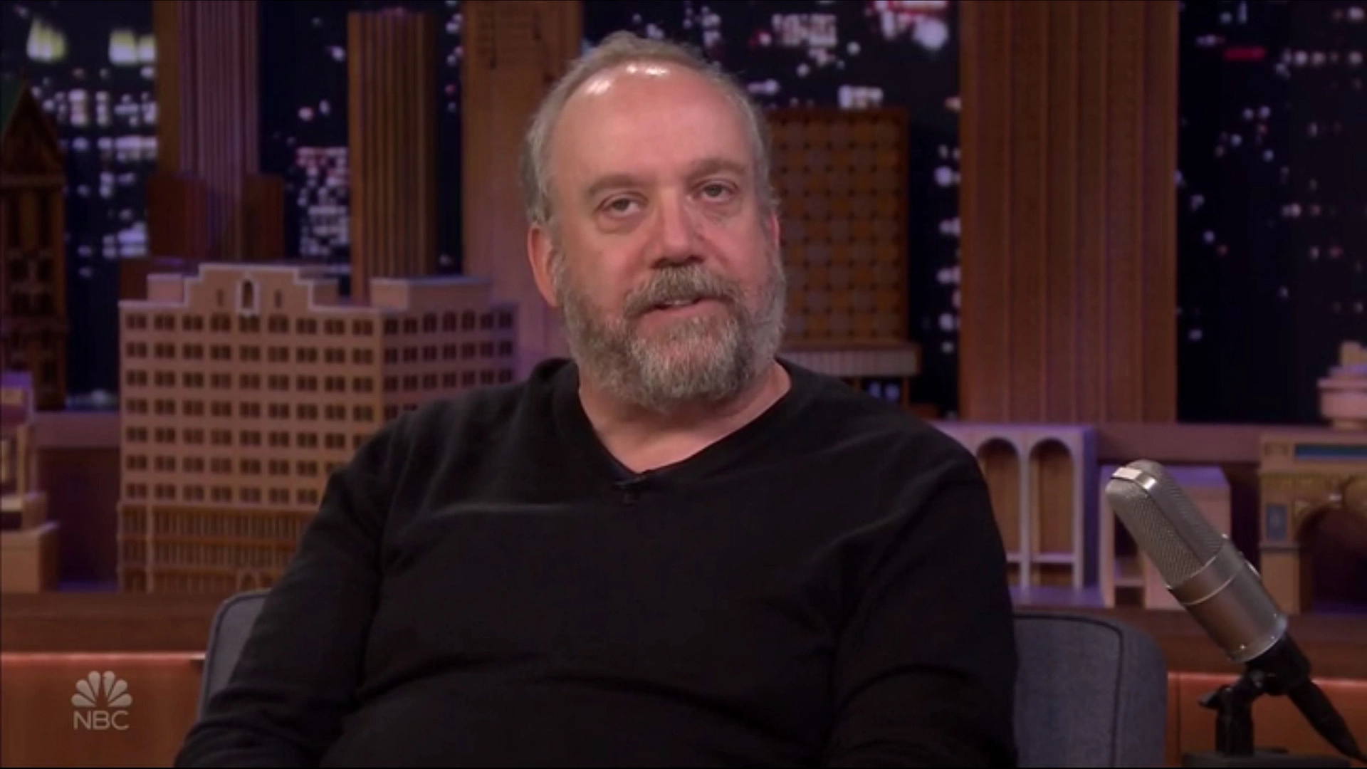 Paul Giamatti in The Tonight Show Starring Jimmy Fallon: Paul Giamatti/Chrissy Metz/Sheryl Crow & Chris Stapleton (2019)