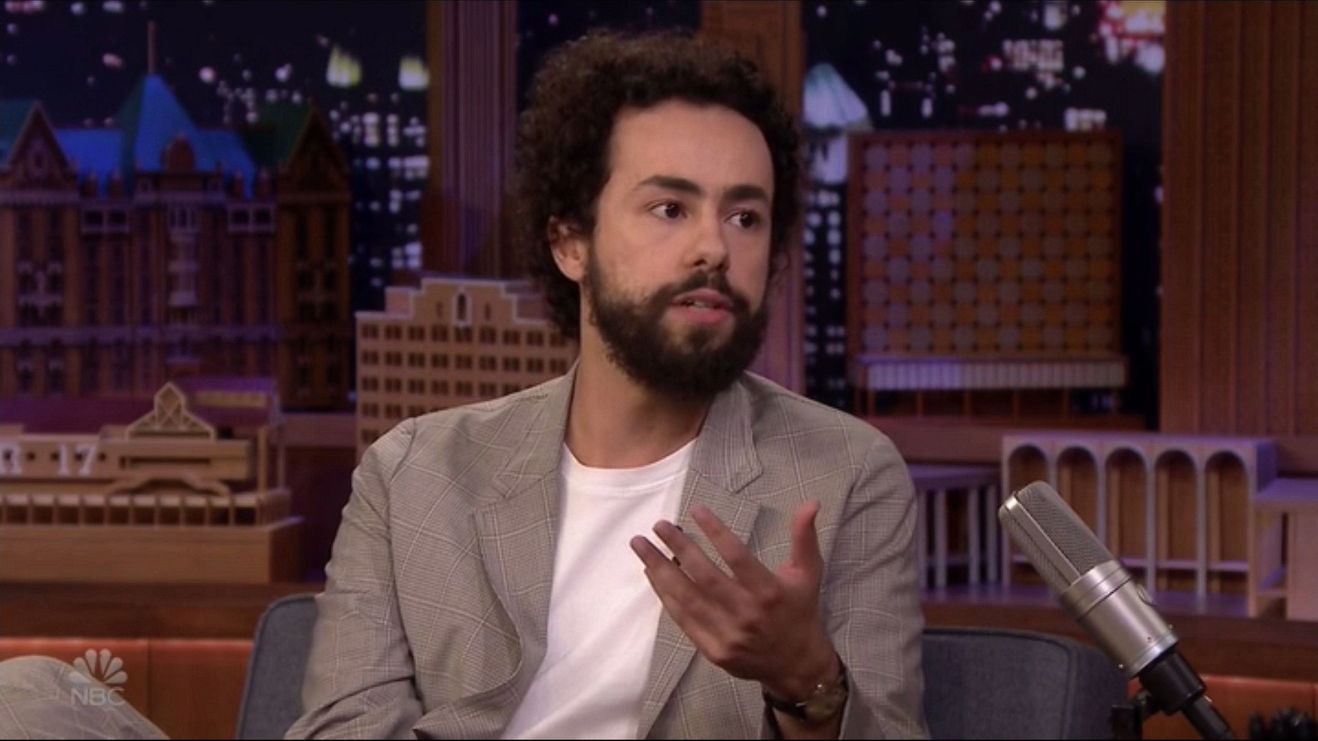 Ramy Youssef in The Tonight Show Starring Jimmy Fallon: Millie Bobby Brown/Finn Wolfhard/Gaten Matarazzo/Caleb McLaughlin/Noah Schlapp/Sadie Sink/Ramy Youssef/Ivan Orkin (2019)