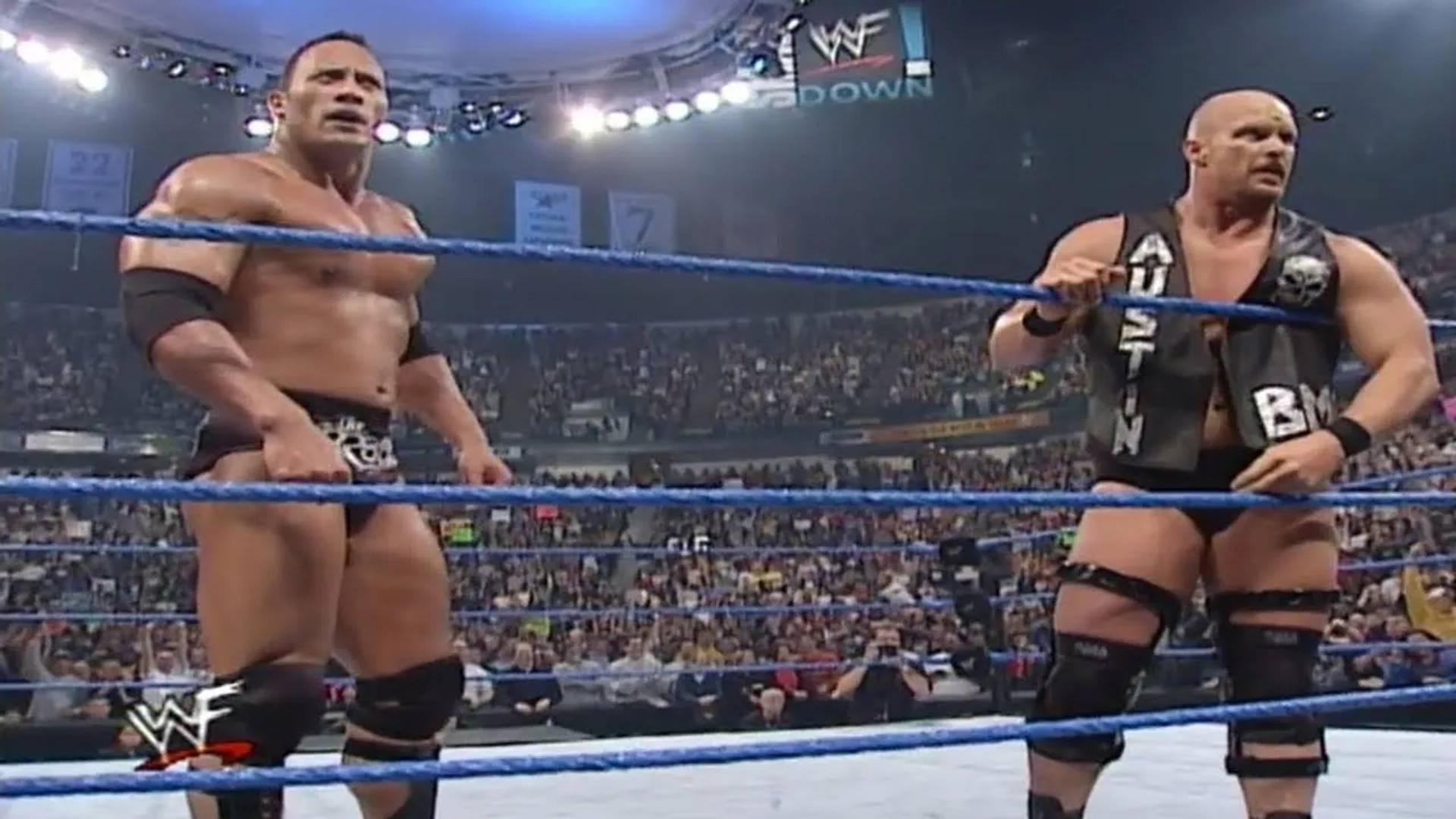 Steve Austin and Dwayne Johnson in WWE Smackdown! (1999)