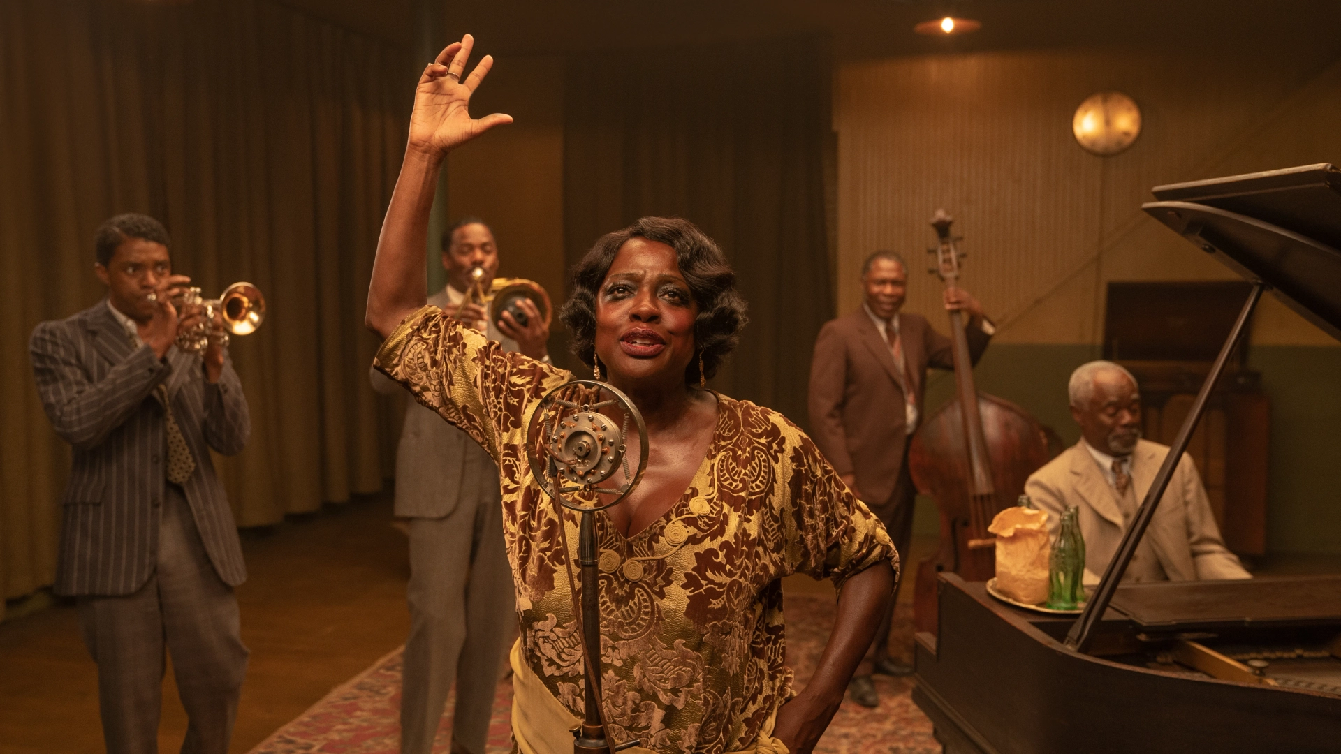 Viola Davis, Colman Domingo, Michael Potts, Glynn Turman, and Chadwick Boseman in Ma Rainey's Black Bottom (2020)