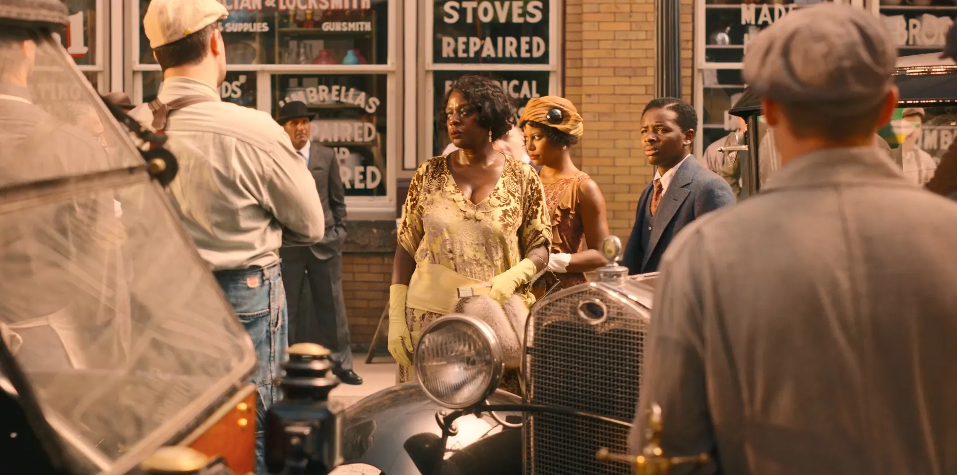 Viola Davis, Dusan Brown, and Taylour Paige in Ma Rainey's Black Bottom (2020)