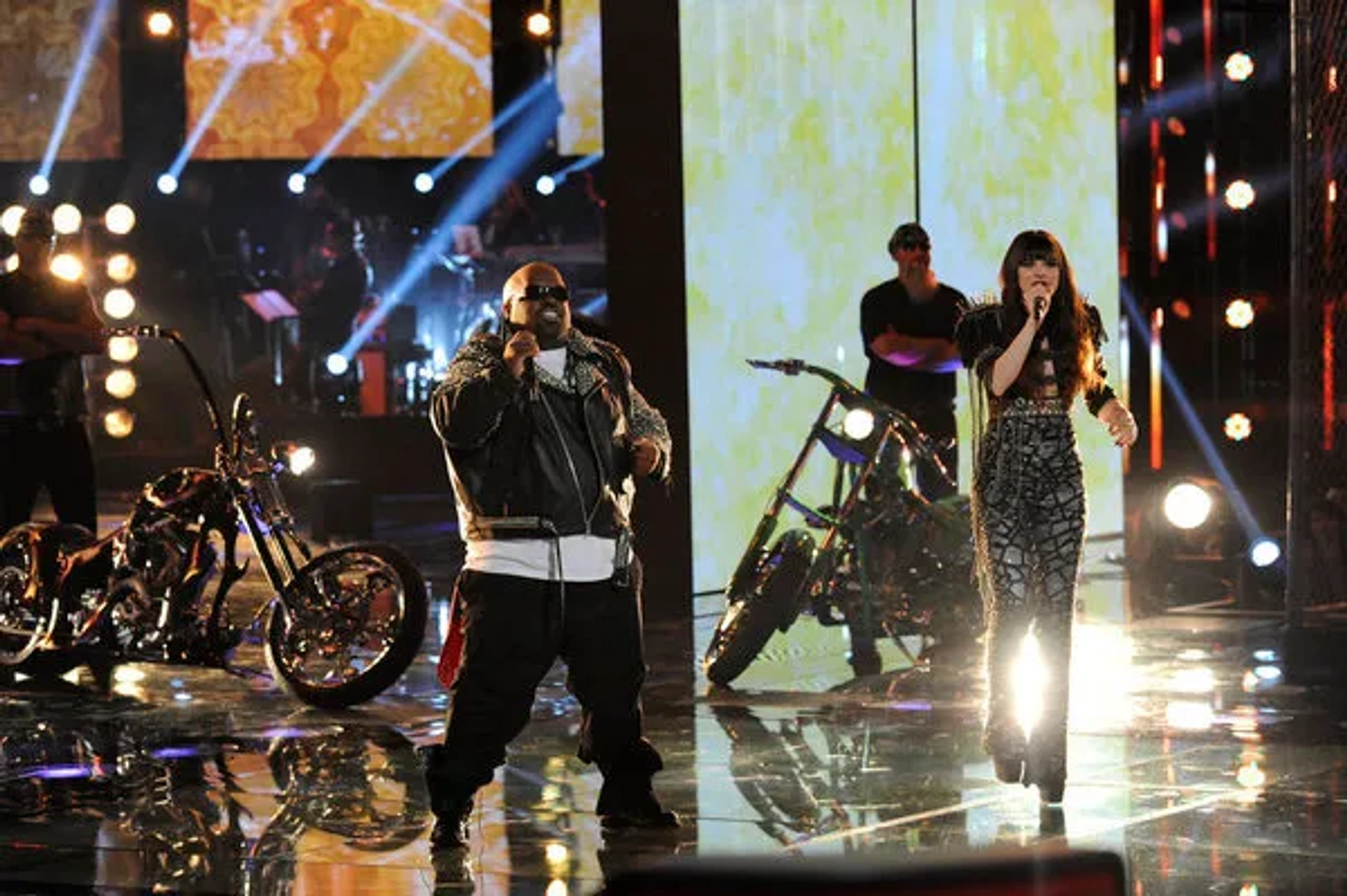 CeeLo Green and Juliet Simms in The Voice (2011)