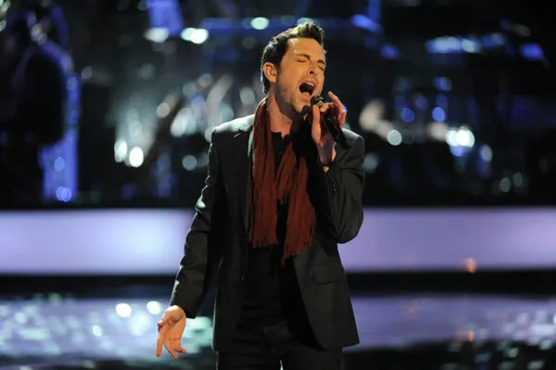 Chris Mann in The Voice (2011)