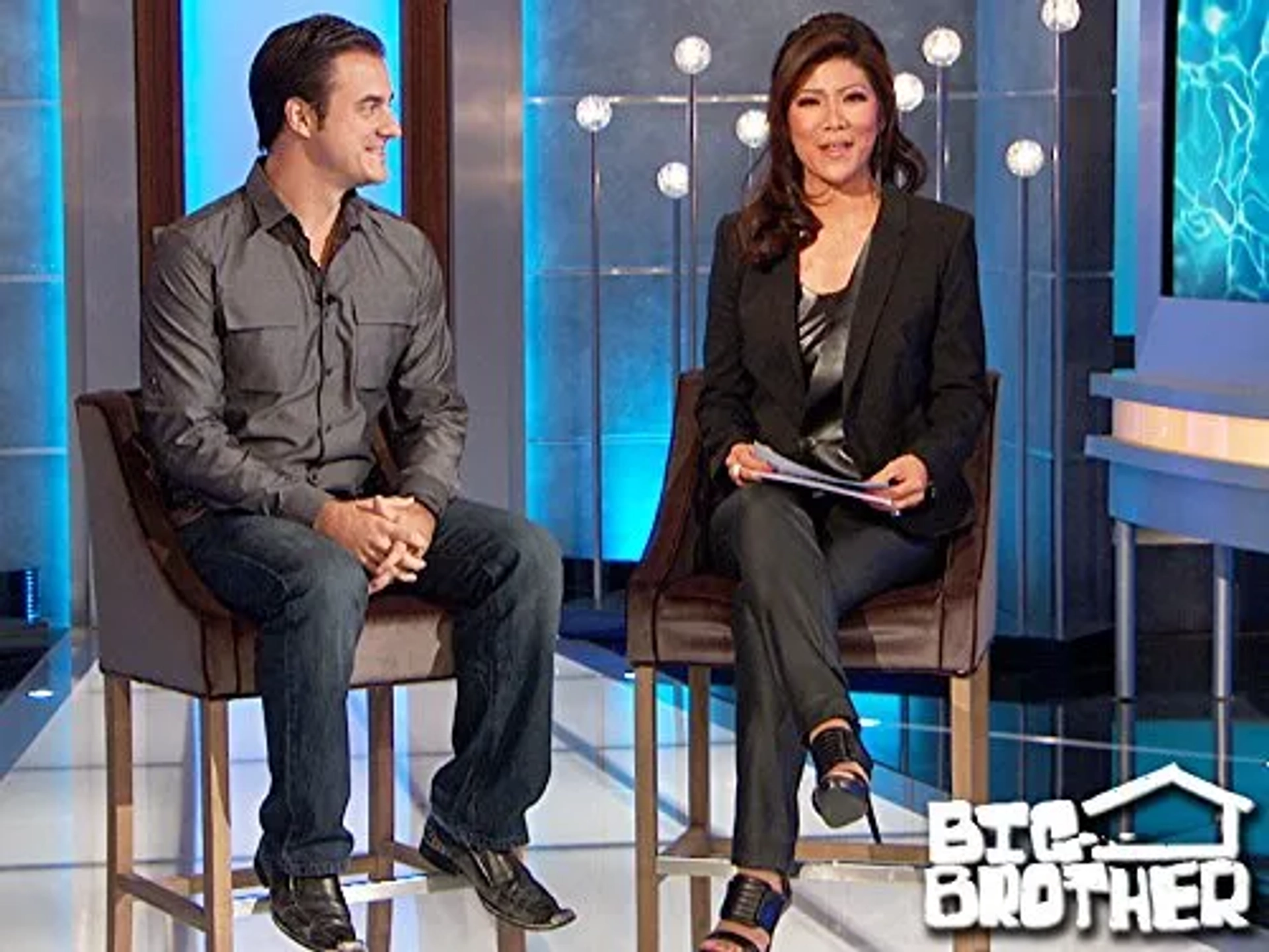 Julie Chen Moonves and Dan Gheesling in Big Brother (2000)