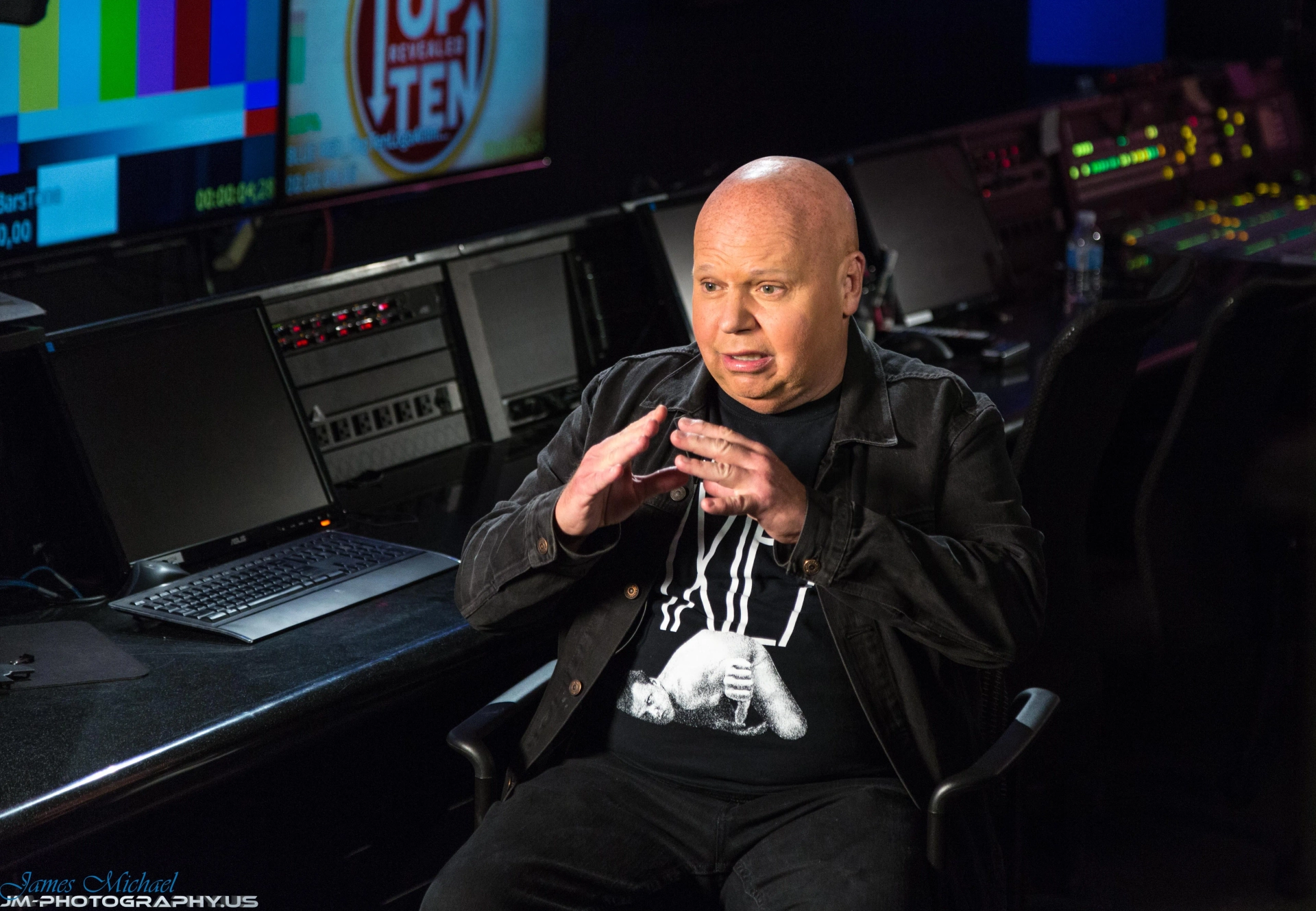 Matt Pinfield in The Top Ten Revealed (2018)