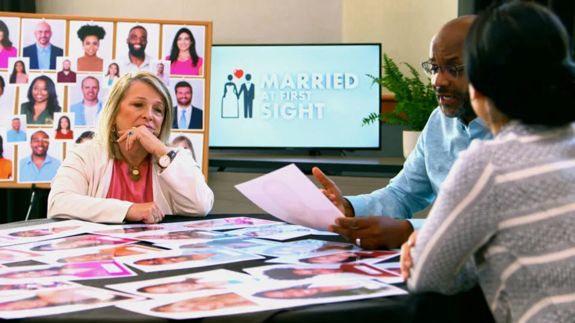 Viviana Coles, Pepper Schwartz, and Calvin Roberson in Married at First Sight: Matchmaking in Boston (2021)