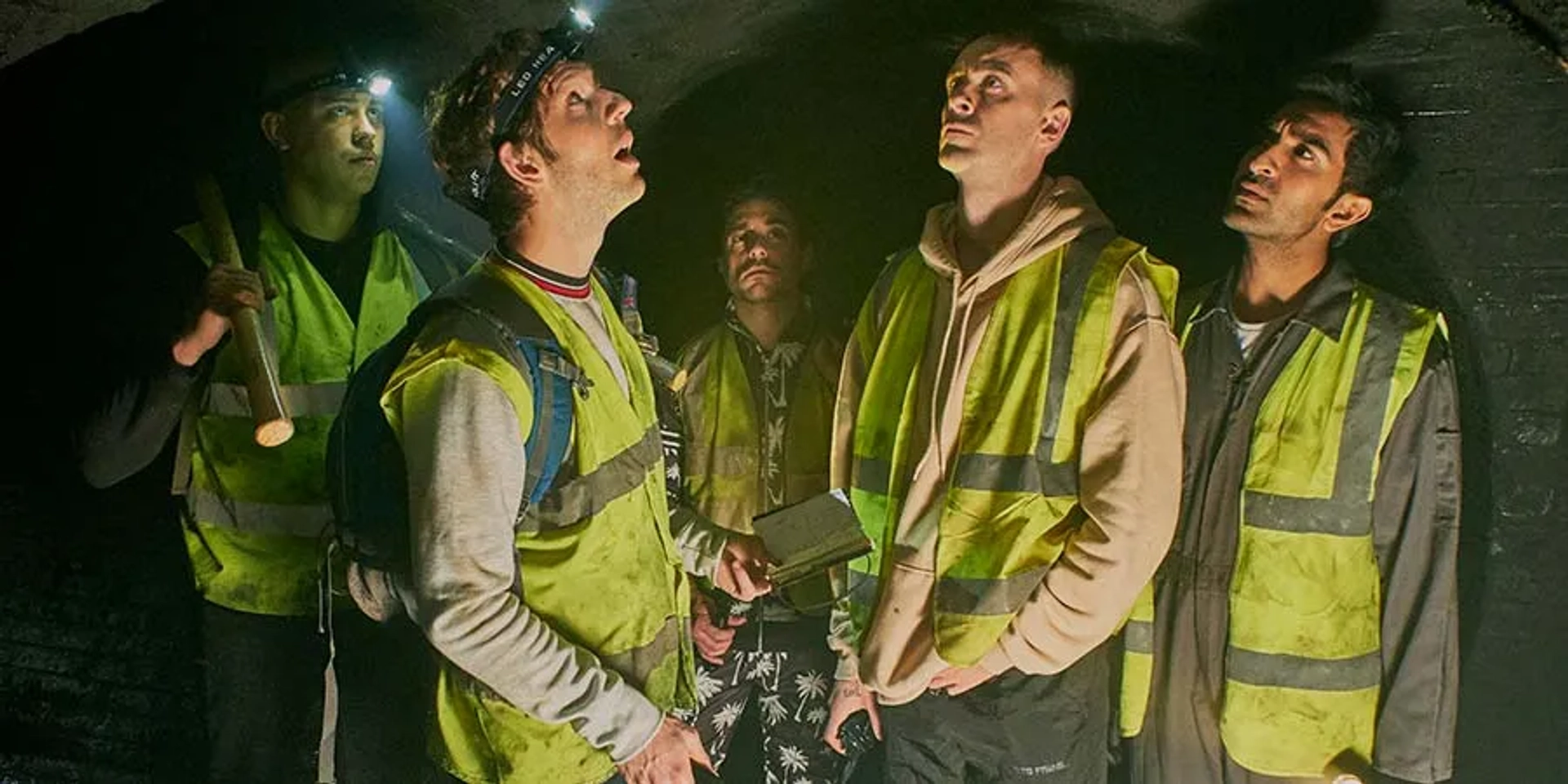 Joe Gilgun, Ryan Sampson, Aaron Heffernan, Damien Molony, Tom Hanson, and Parth Thakerar in Brassic (2019)