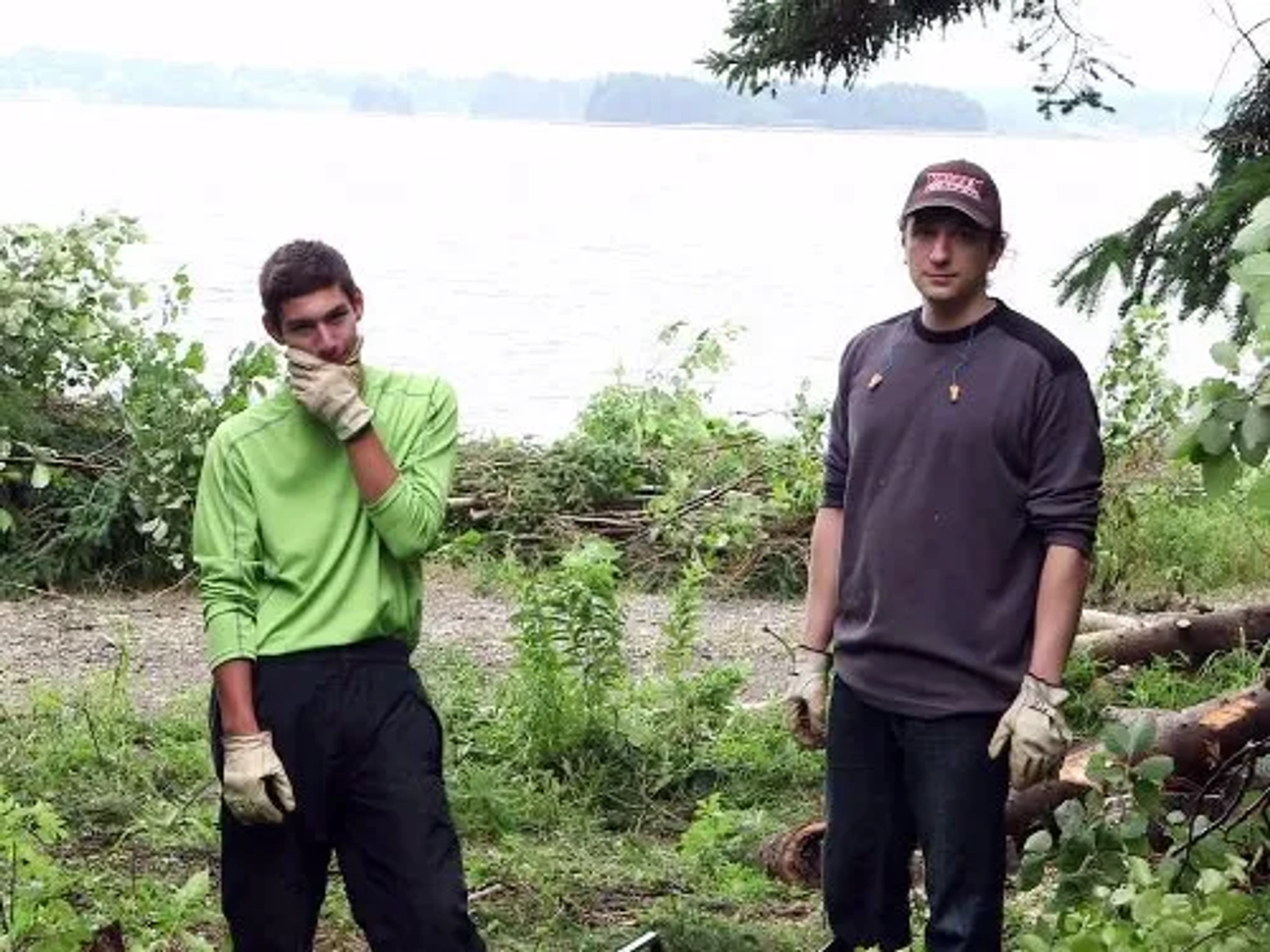 Alex Lagina and Peter Fornetti in The Curse of Oak Island (2014)