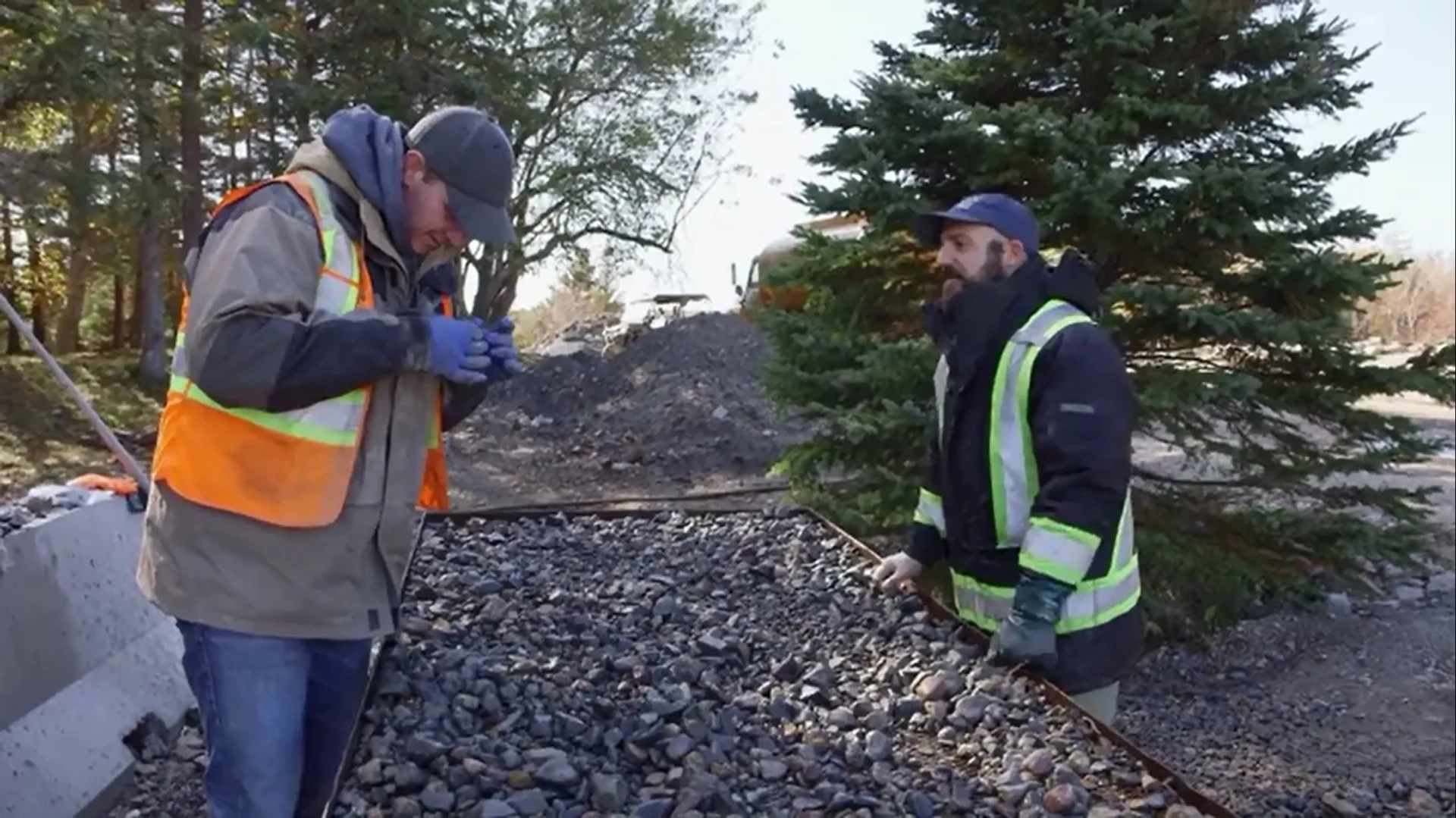 Steve Guptill and Jack Begley in The Curse of Oak Island: Springing the Trap (2020)