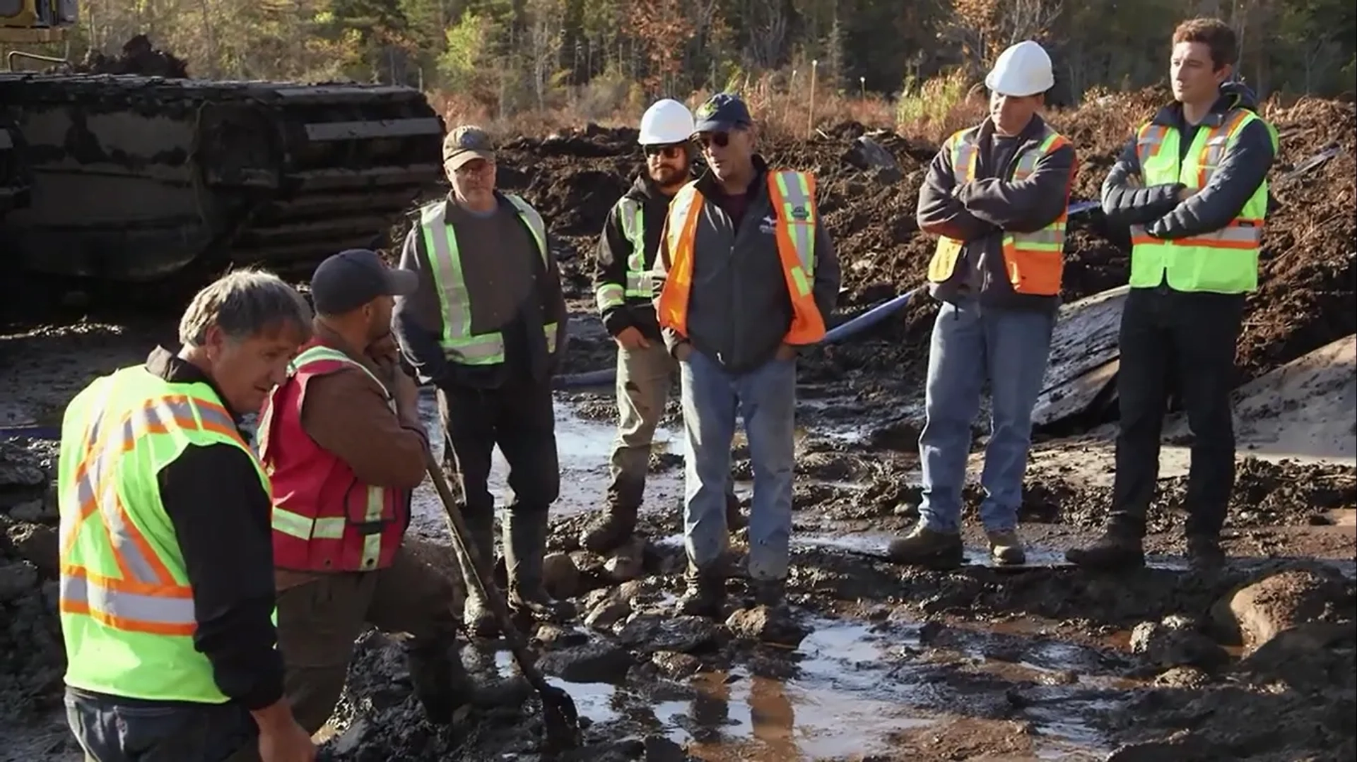 Ian Spooner, Aaron Taylor, Marty Lagina, Jack Begley, Alex Lagina, Laird Niven, and Tom Nolan in The Curse of Oak Island: The Turning Point (2020)