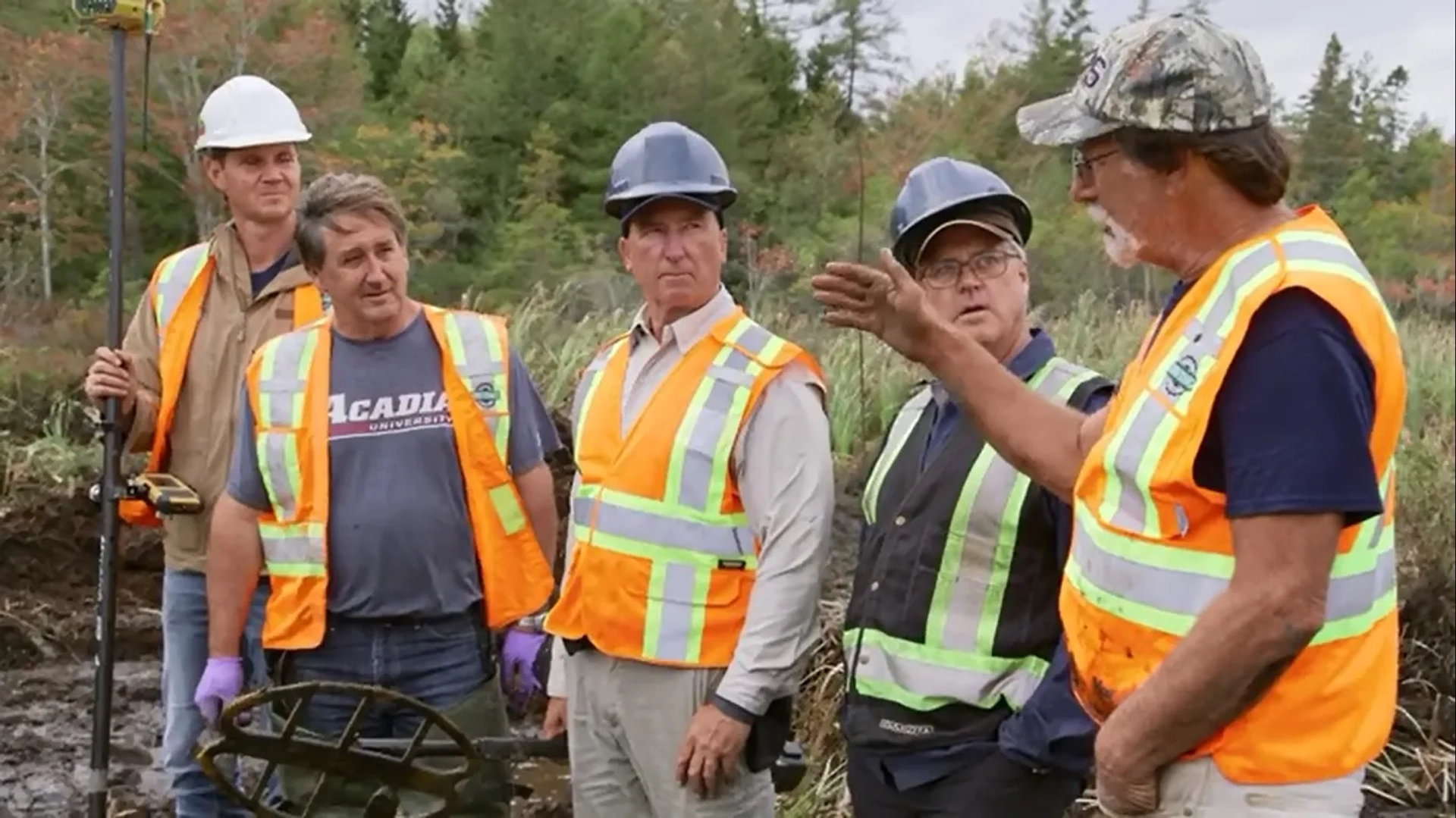 Steve Guptill, Ian Spooner, Rick Lagina, Laird Niven, and Gary Drayton in The Curse of Oak Island: To Boulderly Go (2020)