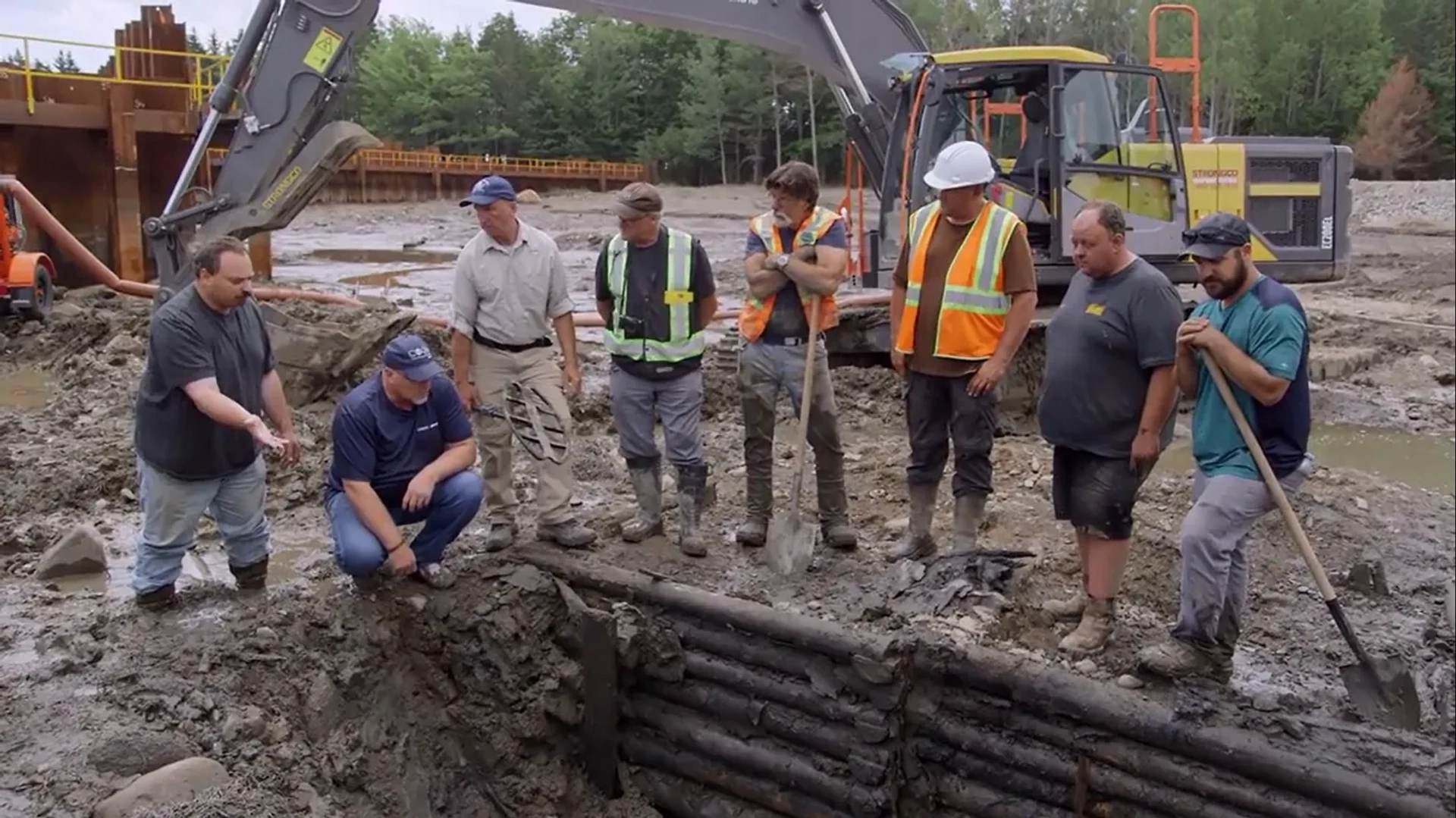 Scott Barlow, Rick Lagina, Jack Begley, Paul Troutman, Doug Crowell, Laird Niven, Gary Drayton, and Billy Gerhardt in The Curse of Oak Island: Triptych (2020)