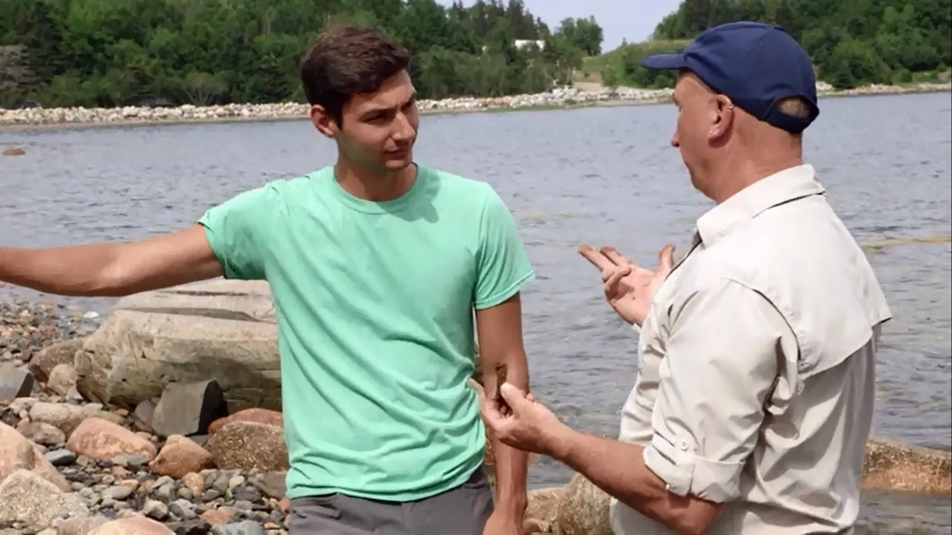 Peter Fornetti and Gary Drayton in The Curse of Oak Island: Closing In (2019)