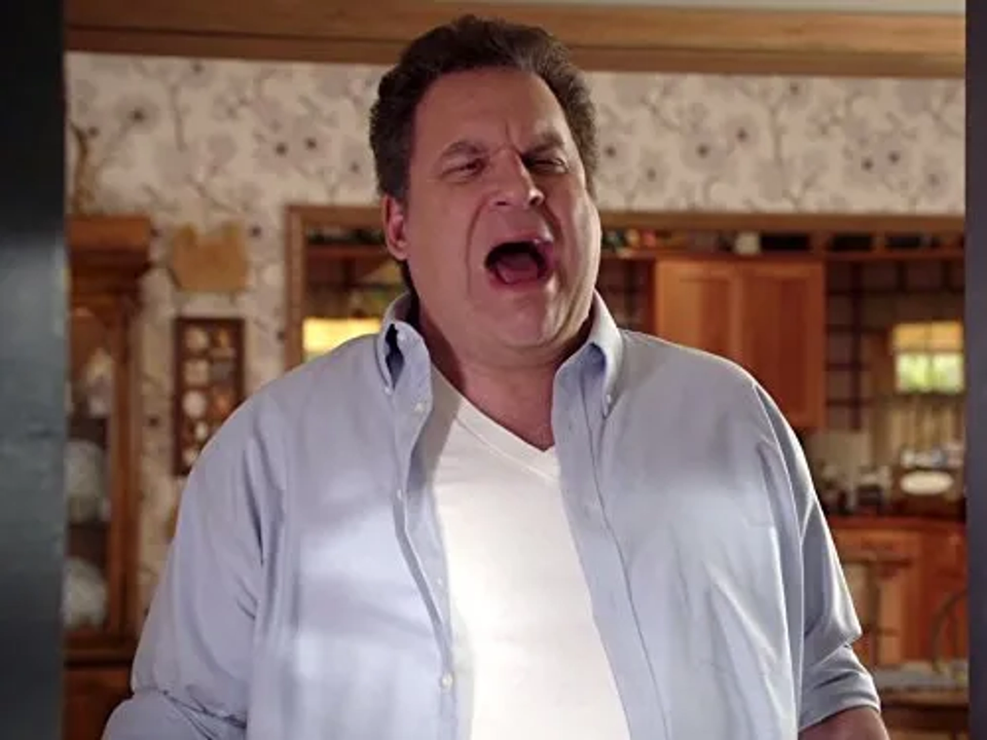 Jeff Garlin in The Goldbergs (2013)