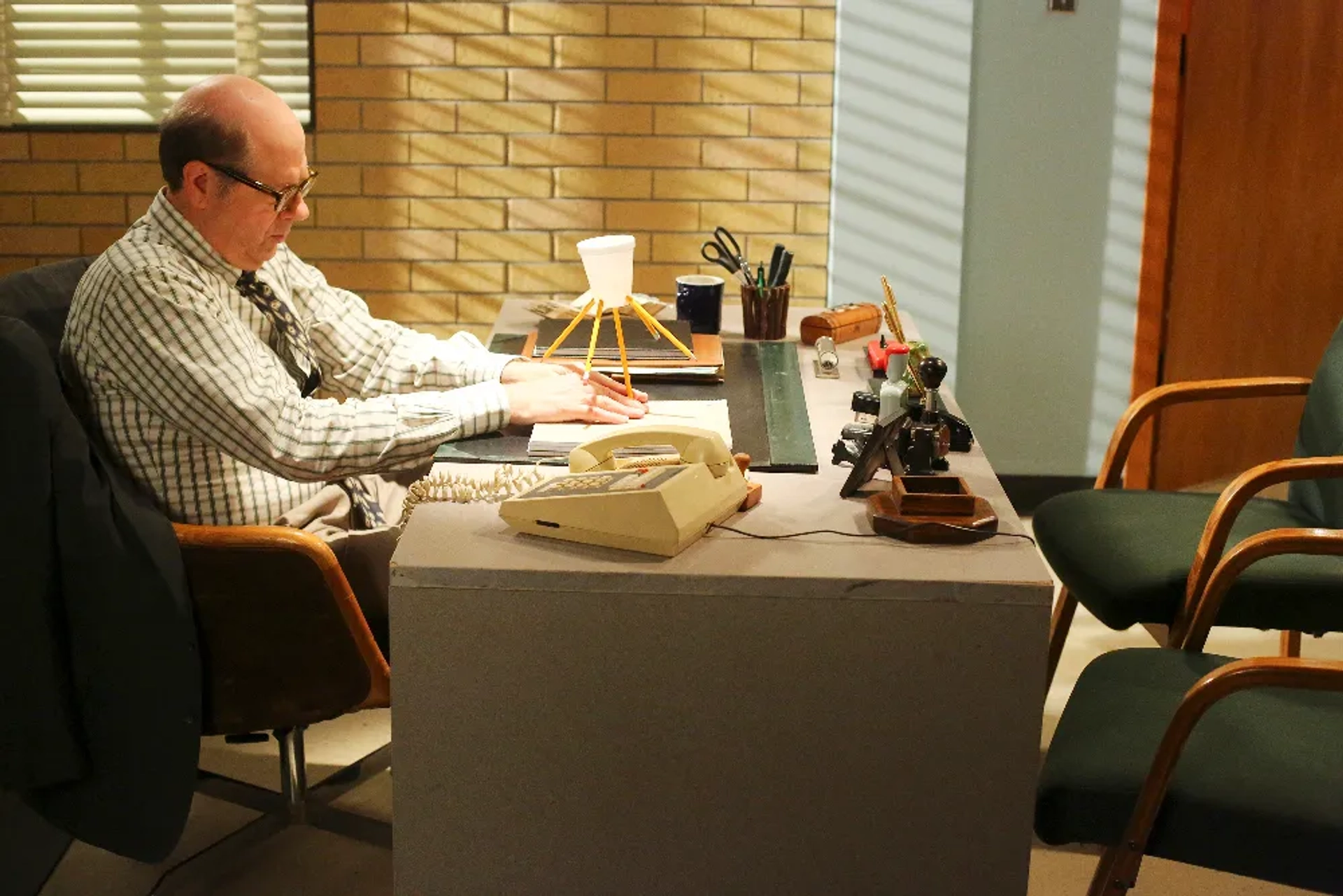 Stephen Tobolowsky in The Goldbergs (2013)