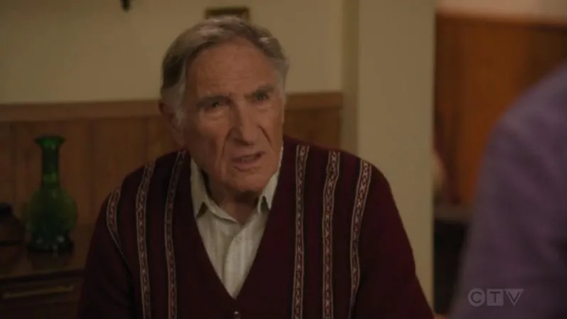 Judd Hirsch in The Goldbergs: Love Shack (2023)