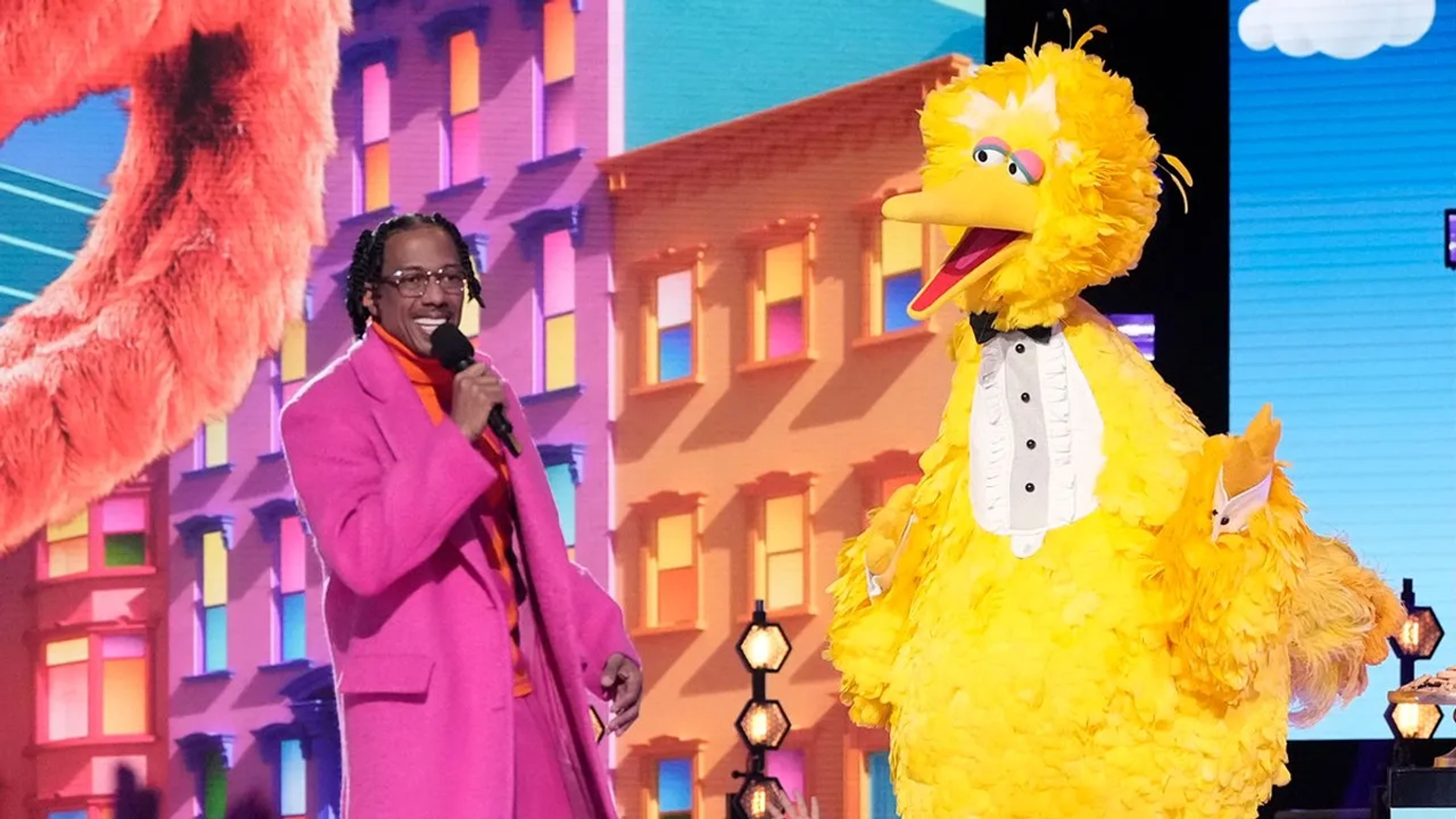 Nick Cannon and Big Bird in The Masked Singer: Sesame Street Night (2023)