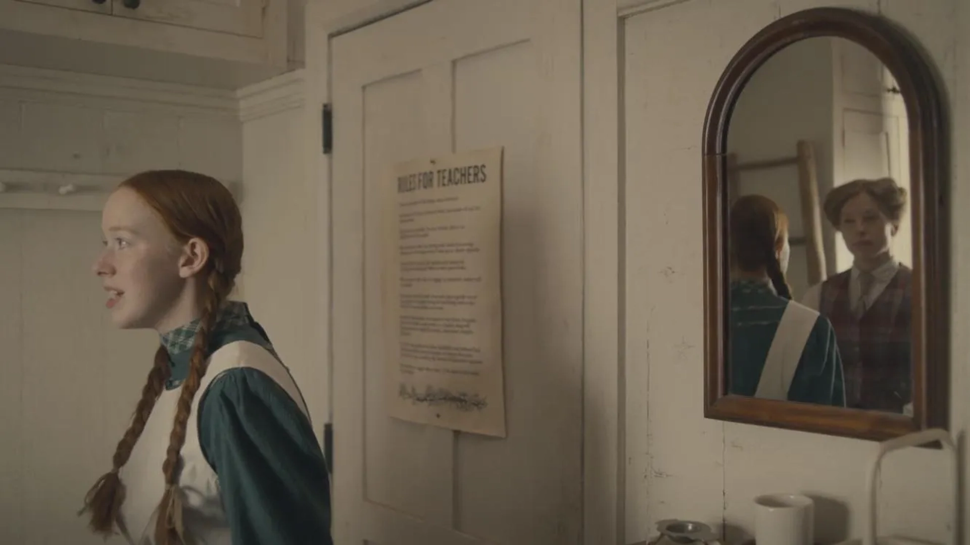 Joanna Douglas and Amybeth McNulty in Anne with an E: A Strong Effort of the Spirit of Good (2019)