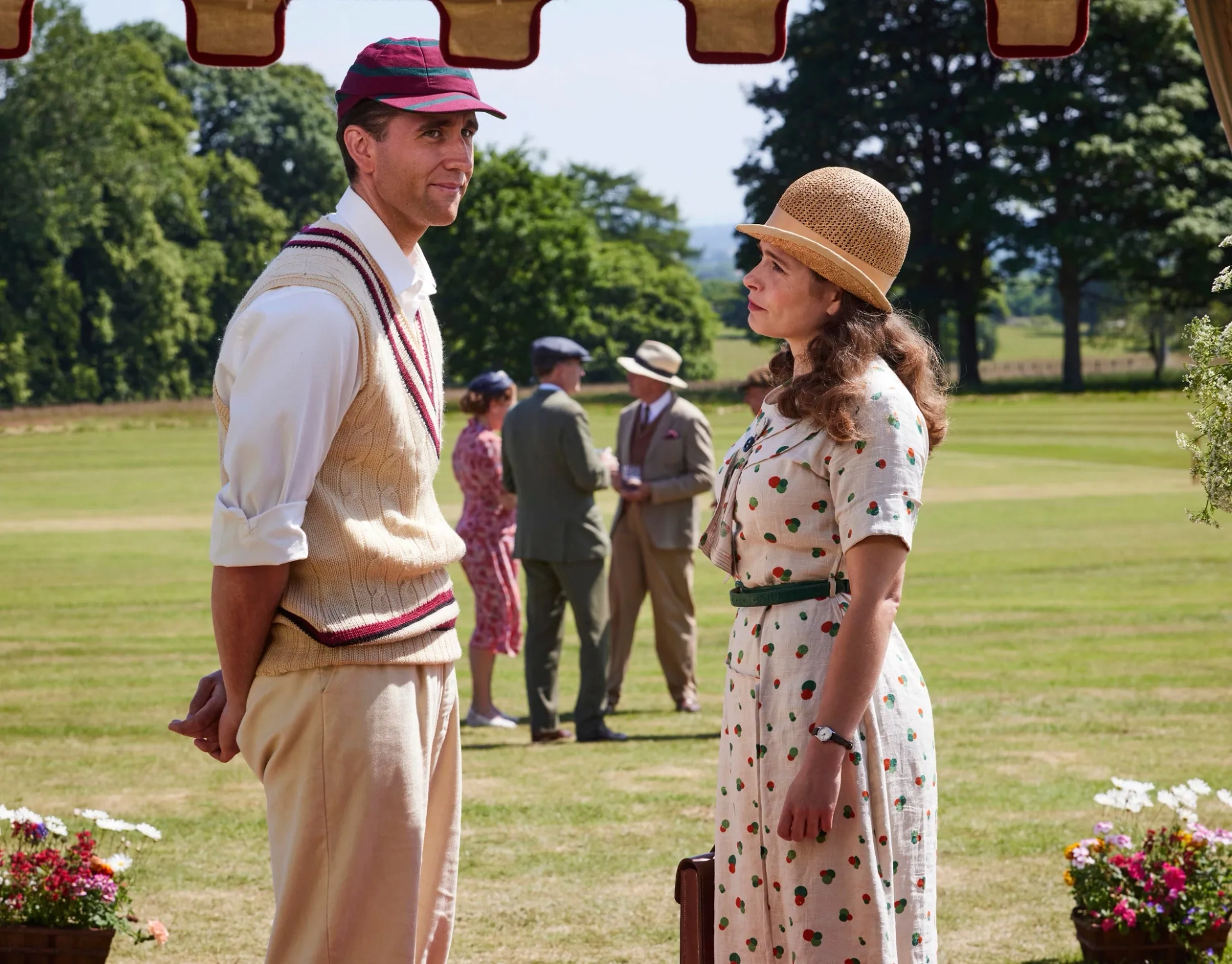 Matthew Lewis and Rachel Shenton in All Creatures Great and Small (2020)