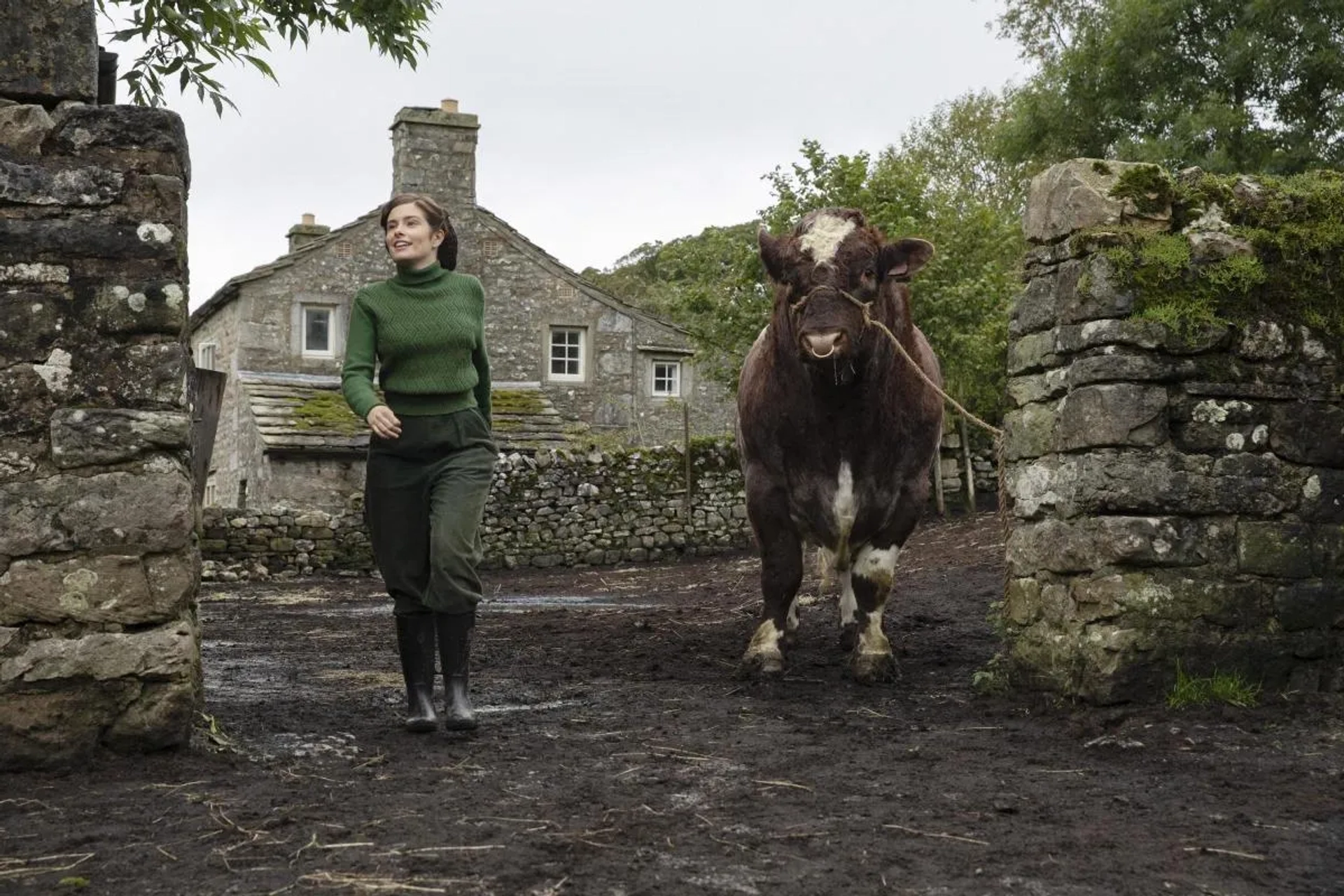 Rachel Shenton in All Creatures Great and Small (2020)