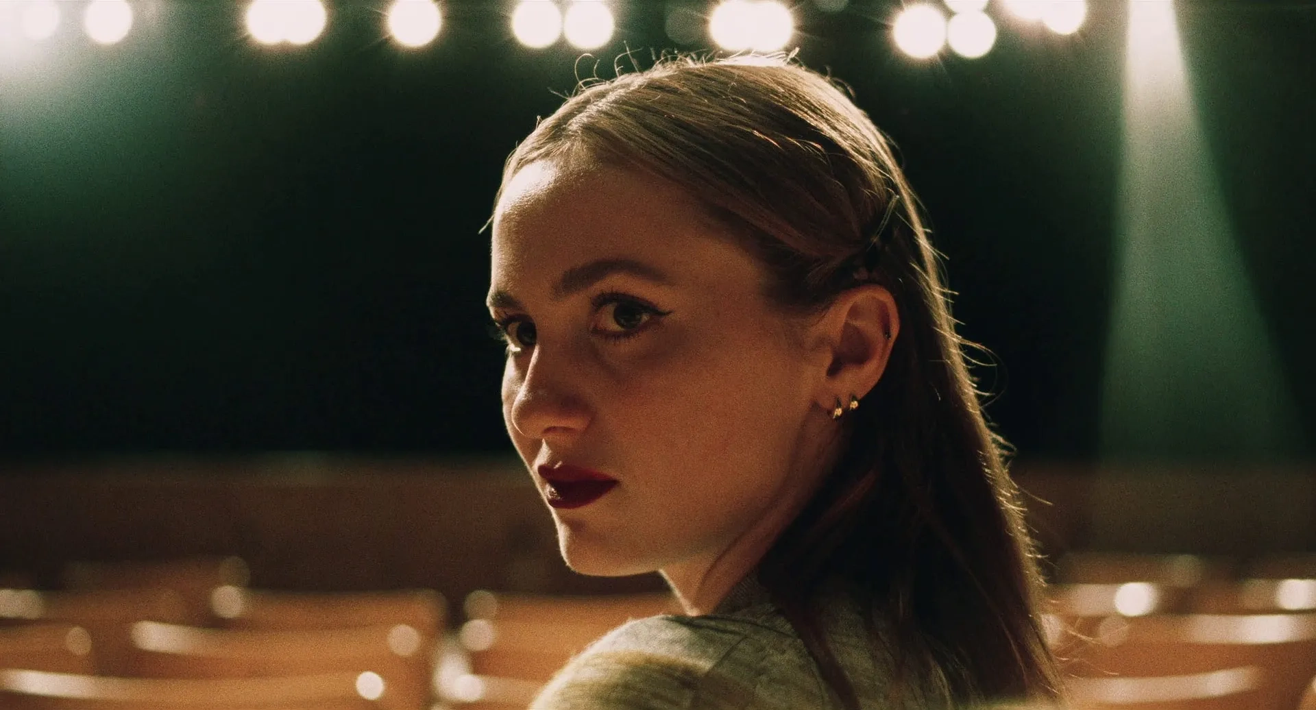 Maude Apatow in Euphoria: You Who Cannot See, Think of Those Who Can (2022)