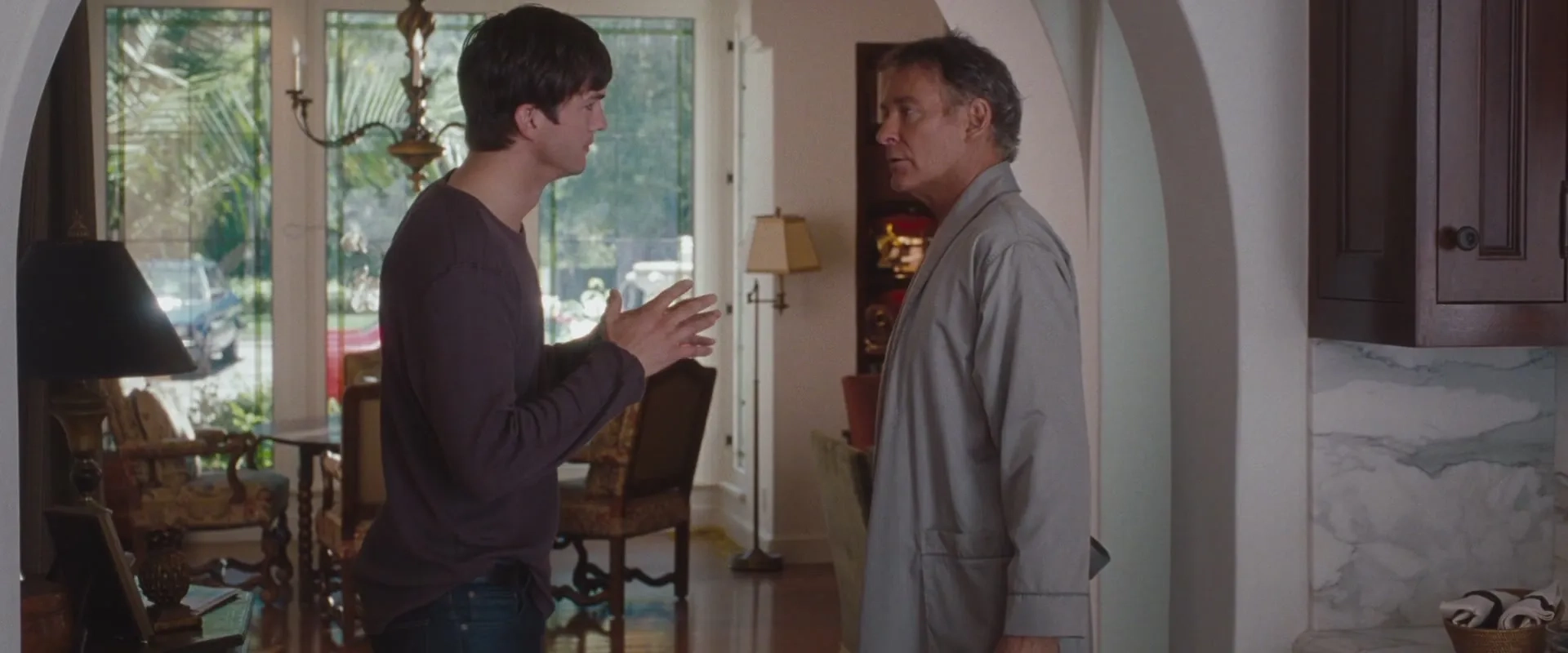 Kevin Kline and Ashton Kutcher in No Strings Attached (2011)