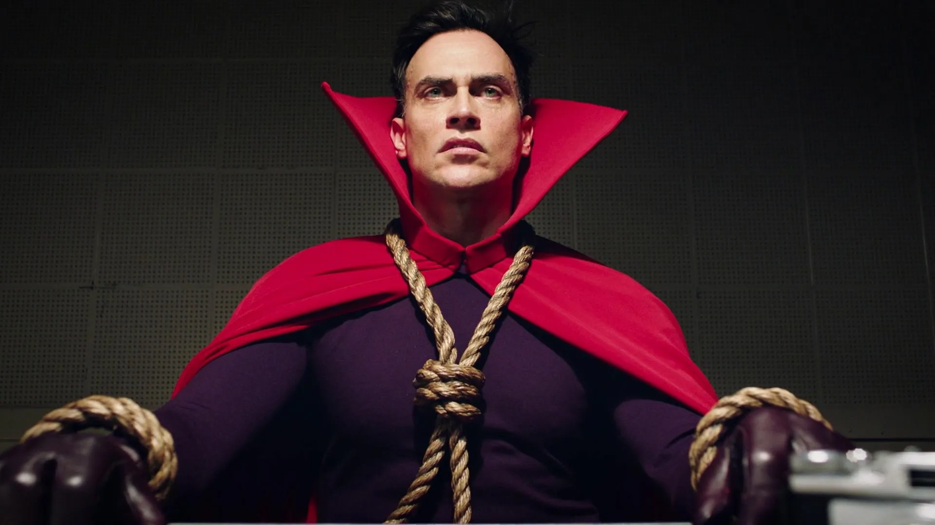 Cheyenne Jackson in Watchmen (2019)