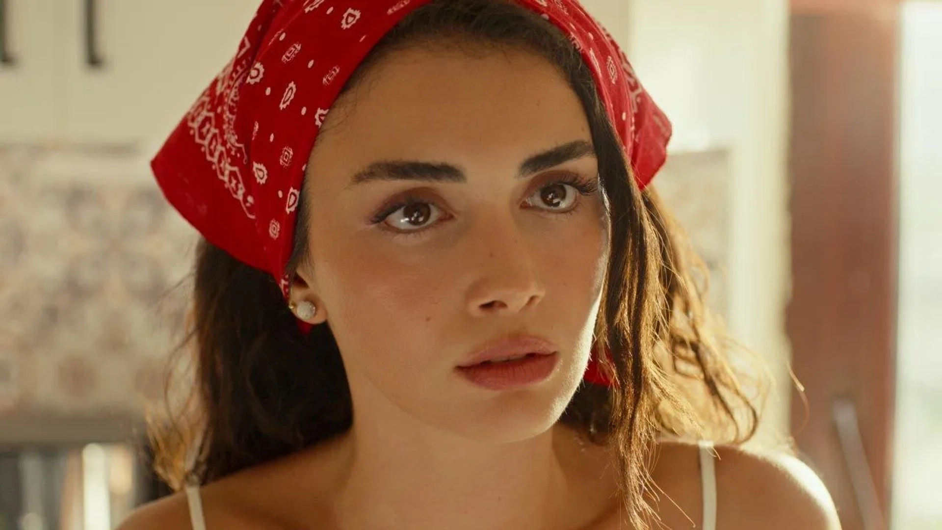 Özge Yagiz in Sapphire (2023)