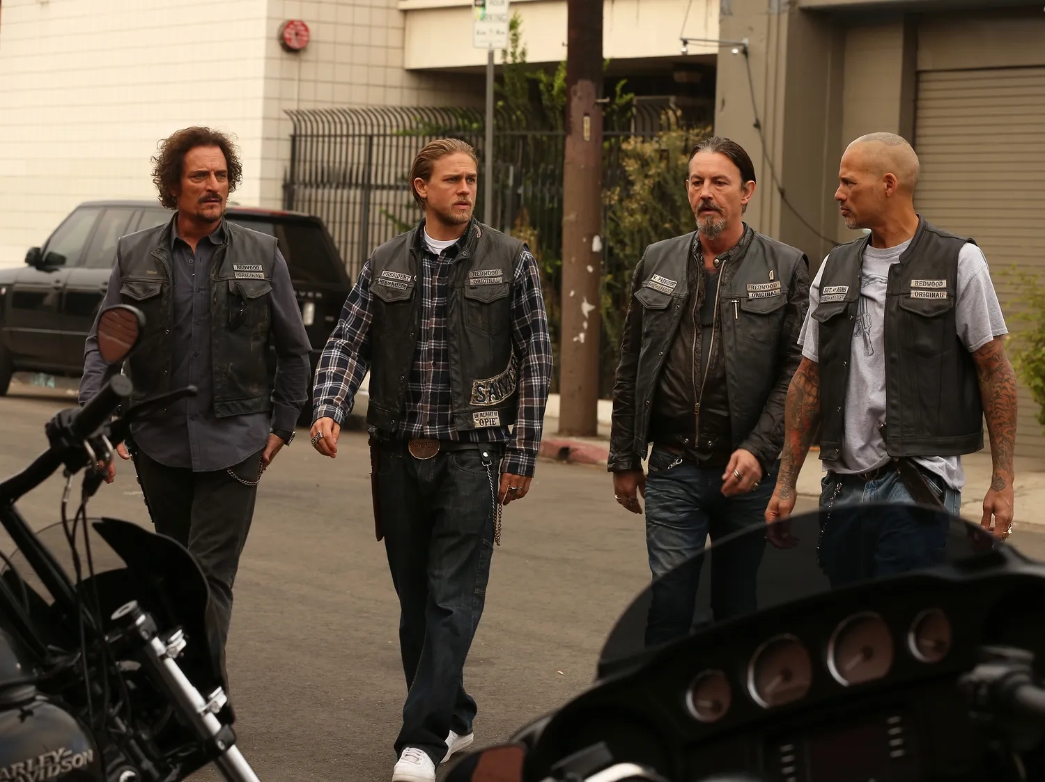 Kim Coates, Tommy Flanagan, Charlie Hunnam, and David Labrava in Sons of Anarchy (2008)