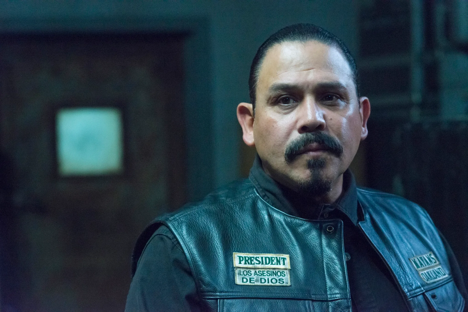 Emilio Rivera in Sons of Anarchy (2008)