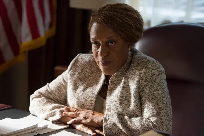 CCH Pounder in Sons of Anarchy (2008)