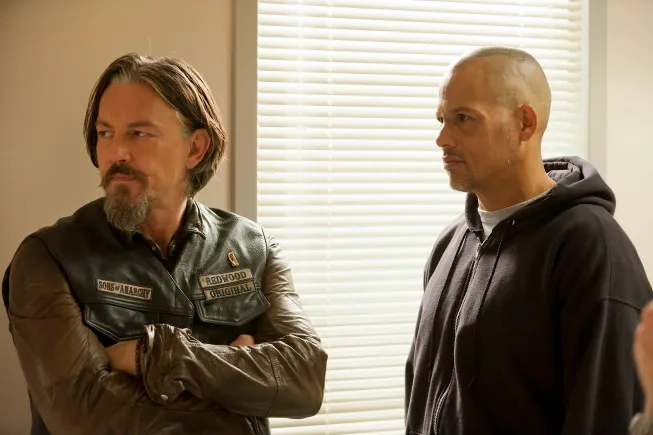 Tommy Flanagan and David Labrava in Sons of Anarchy (2008)
