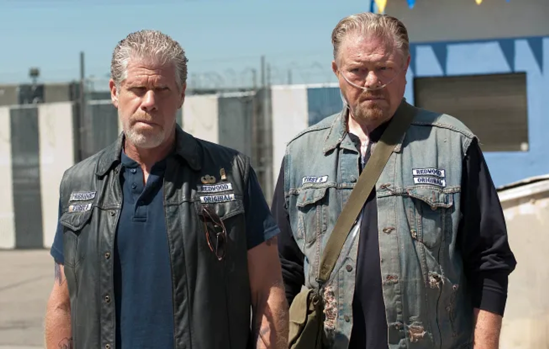 Ron Perlman and William Lucking in Sons of Anarchy (2008)