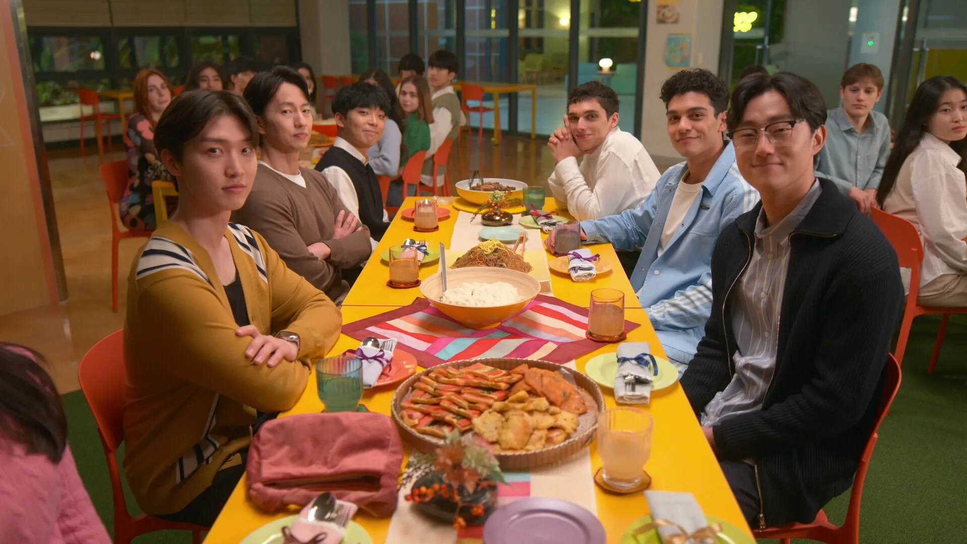 Peter Thurnwald, Michael K. Lee, Sang Heon Lee, Anthony Keyvan, Théo Augier Bonaventure, and Jocelyn Shelfo in XO, Kitty (2023)