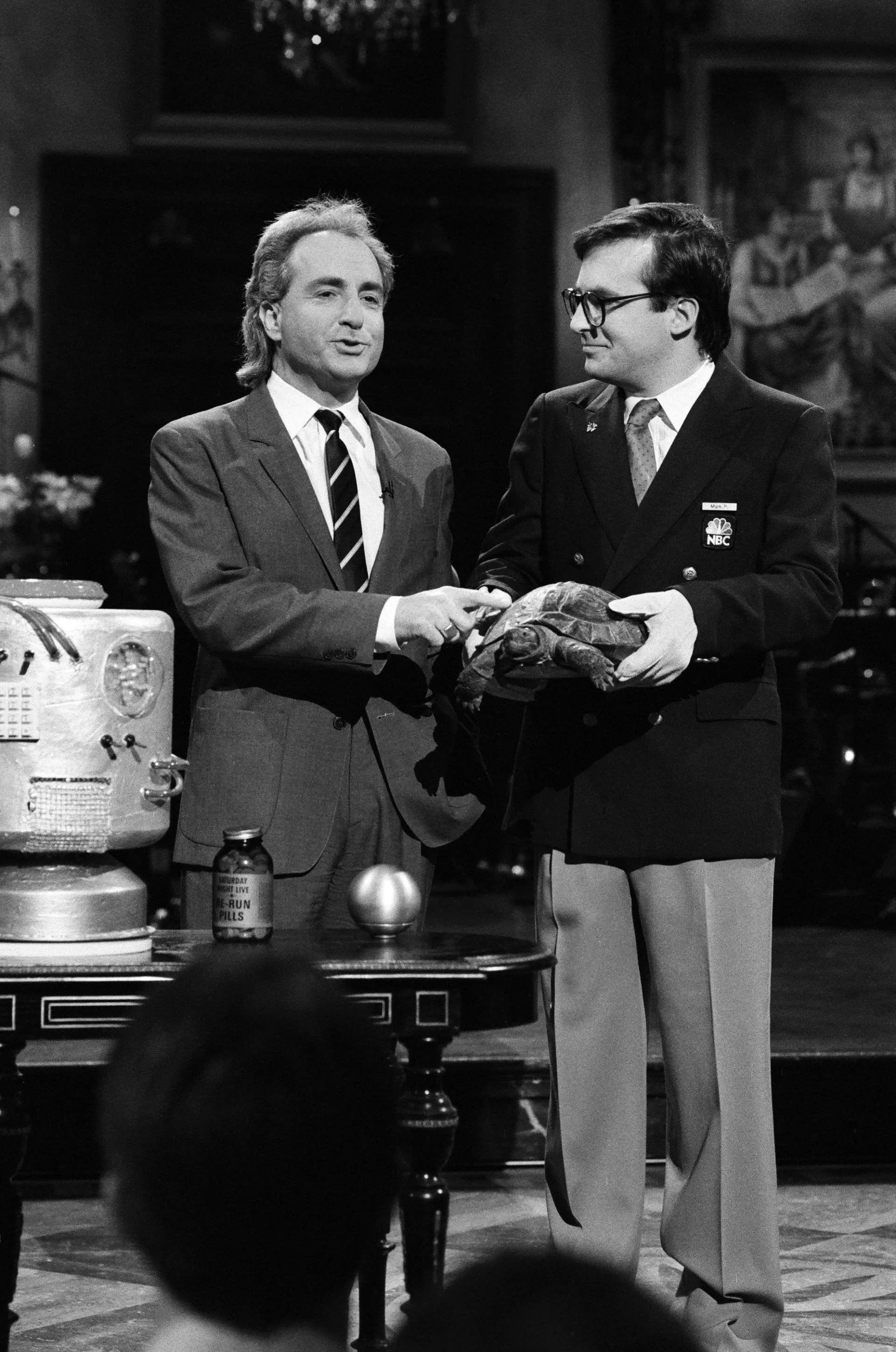 Lorne Michaels and Bob Odenkirk in Saturday Night Live (1975)