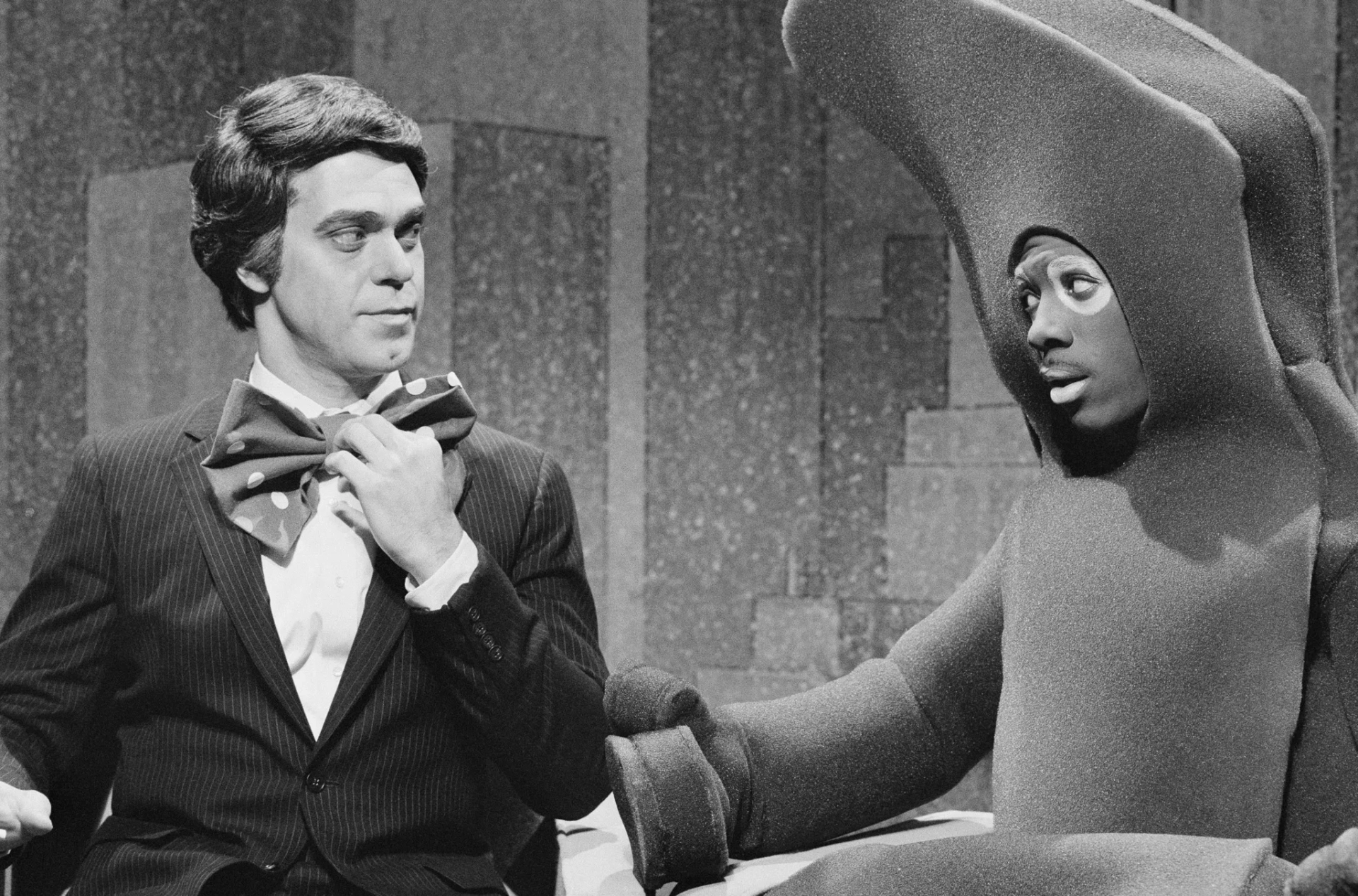 Eddie Murphy and Joe Piscopo in Saturday Night Live (1975)