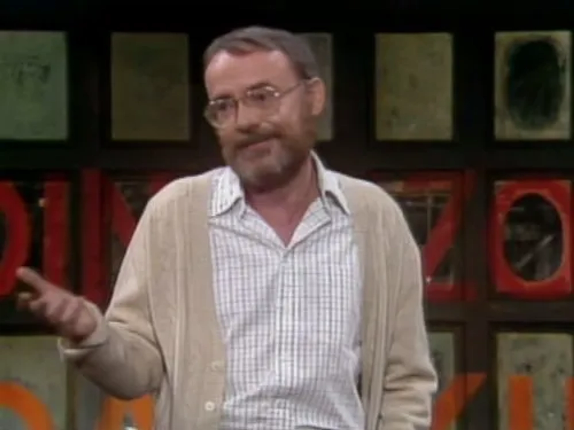 Buck Henry in Saturday Night Live (1975)