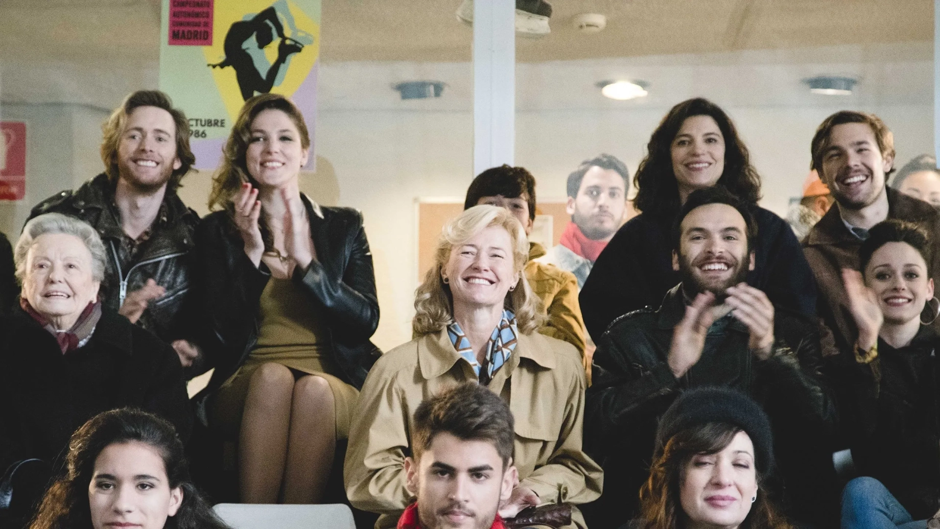 Ana Duato, María Galiana, Elena Rivera, Pablo Rivero, Irene Visedo, Ricardo Gómez, Carlos Cuevas, Paloma Bloyd, and Javier Lorenzo in Cuéntame (2001)