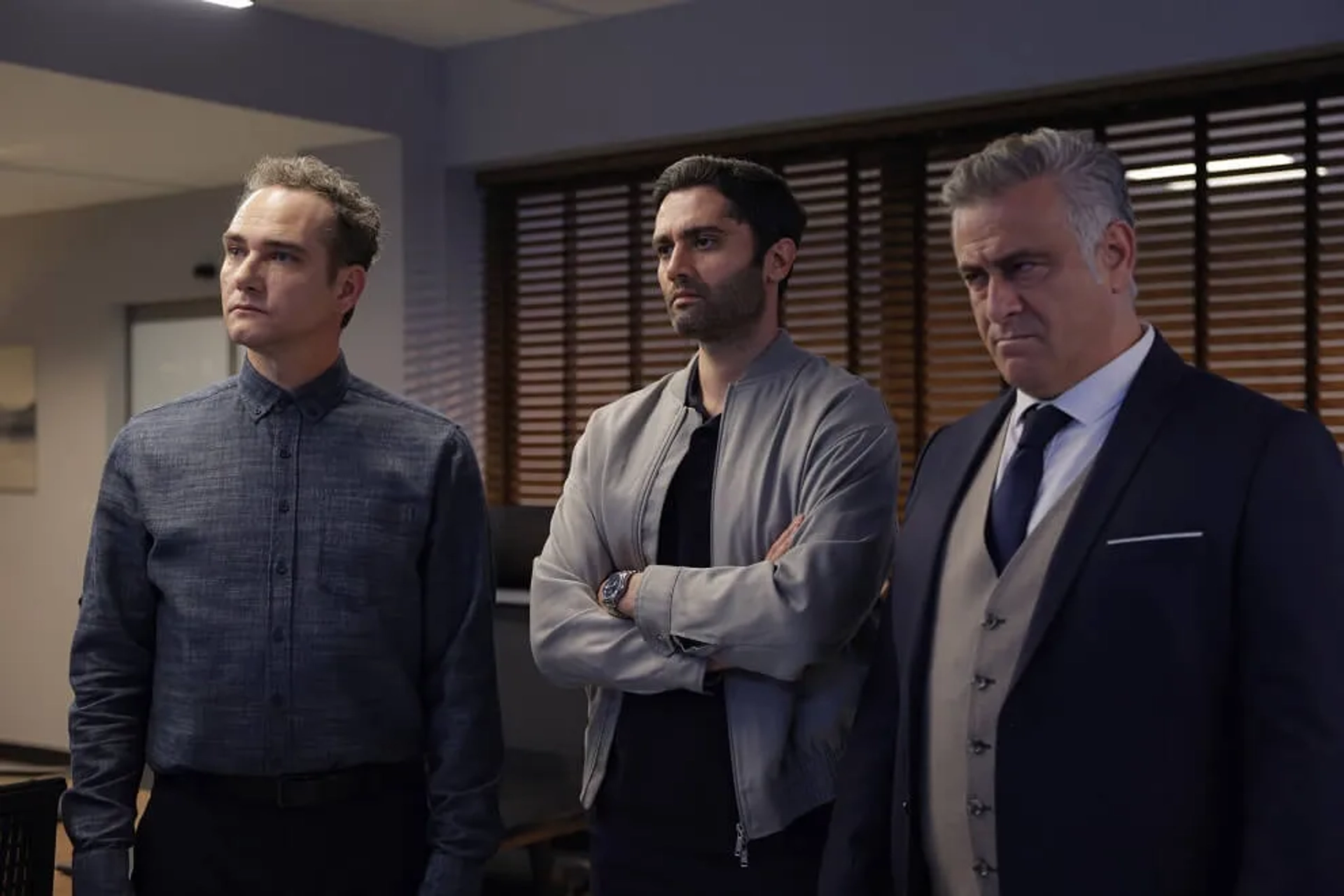 Murat Yildirim, Serdar Yegin, and Turgut Tuncalp in The Shadow Team (2021)