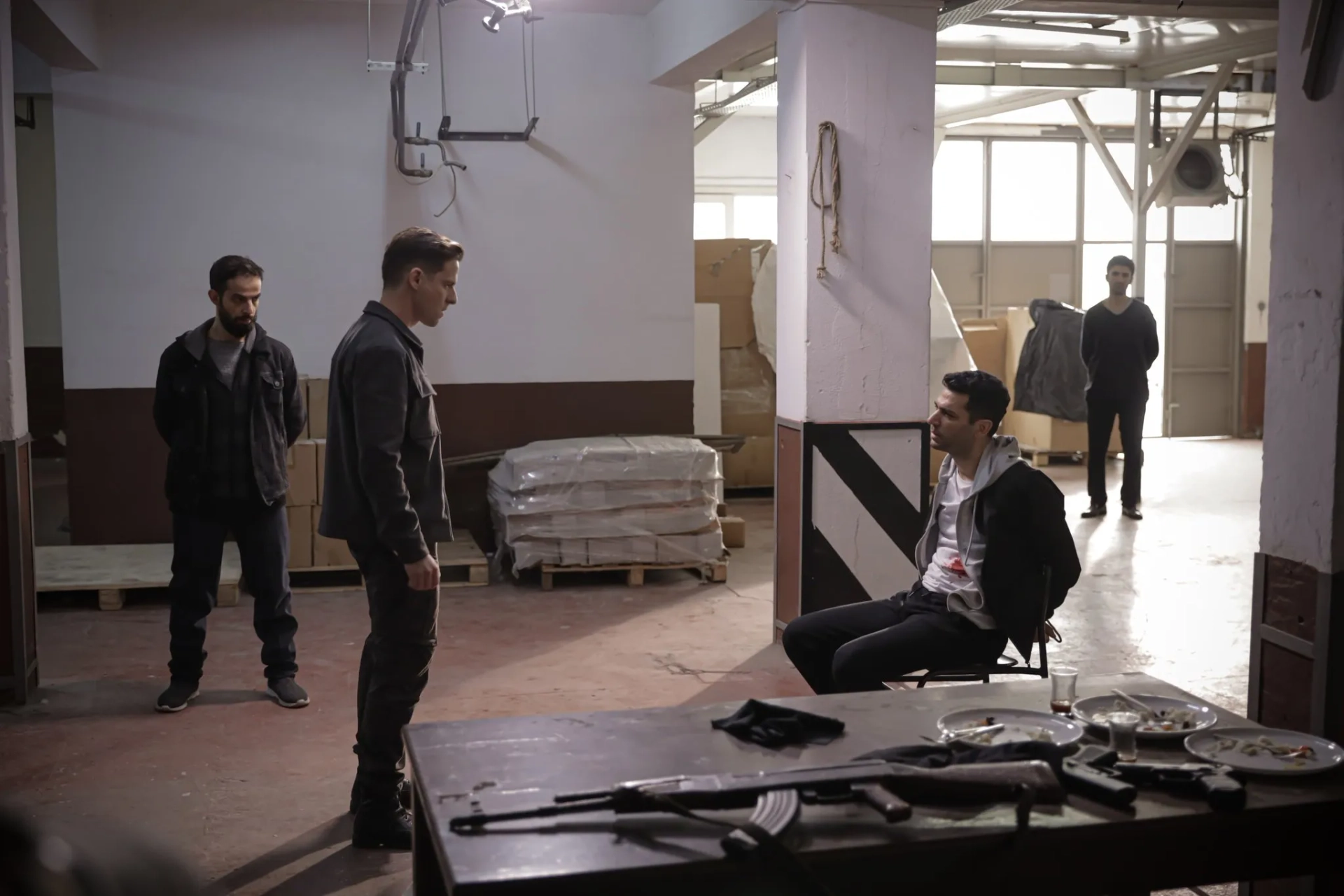 Yunus Narin and Murat Yildirim in The Shadow Team (2021)